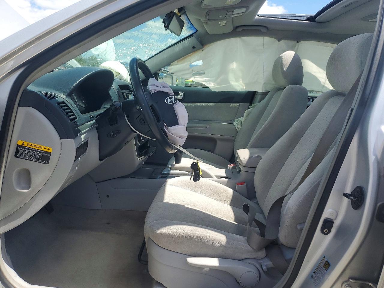 2006 Hyundai Sonata Gls V6 Silver vin: 5NPEU46F46H046441
