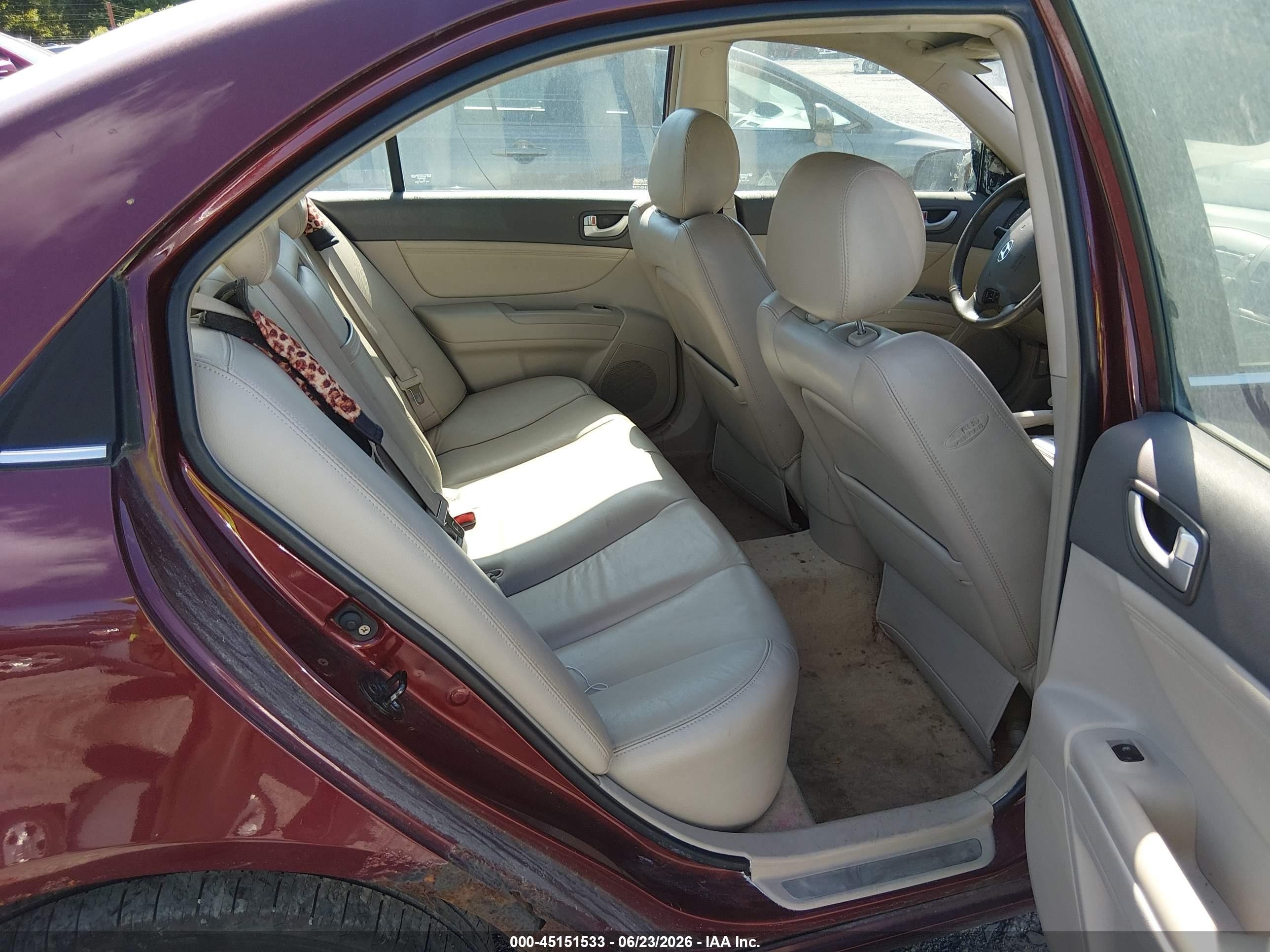 2007 Hyundai Sonata Limited/se V6 Темно-бордовый vin: 5NPEU46F47H243112