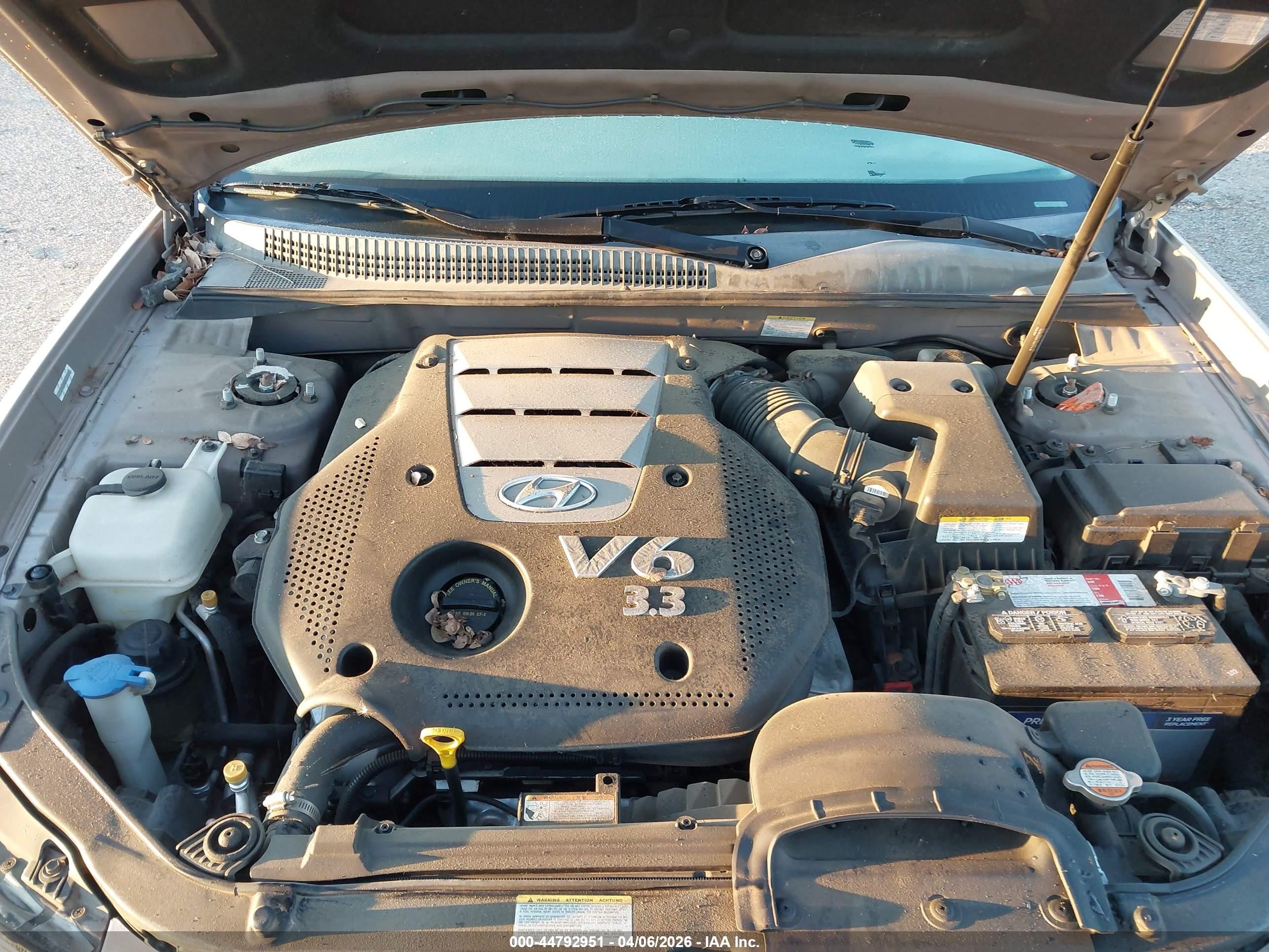 2008 Hyundai Sonata   Champagne vin: 5NPEU46F48H311264