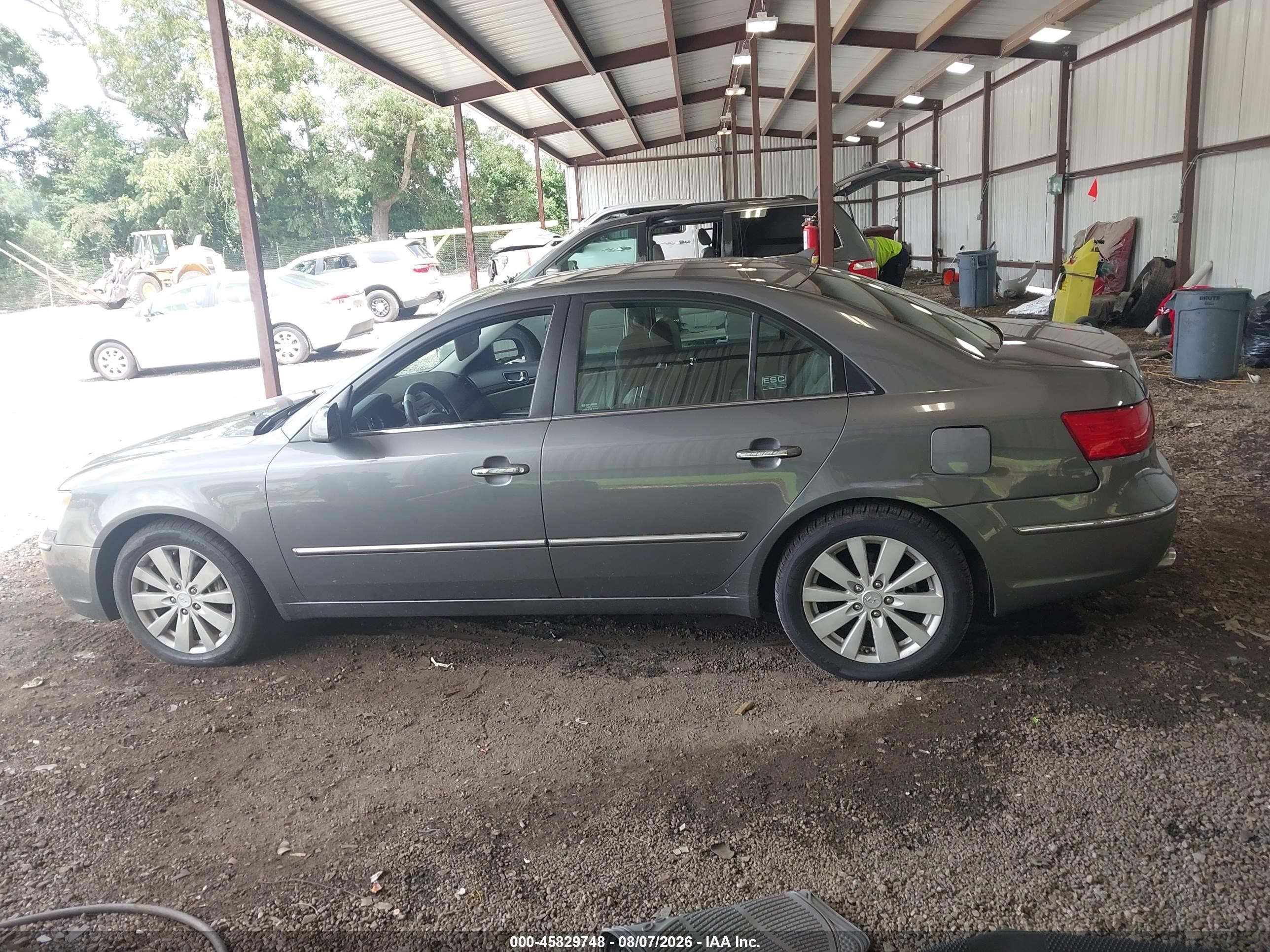 2009 Hyundai Sonata Limited V6 Gray vin: 5NPEU46F49H427341