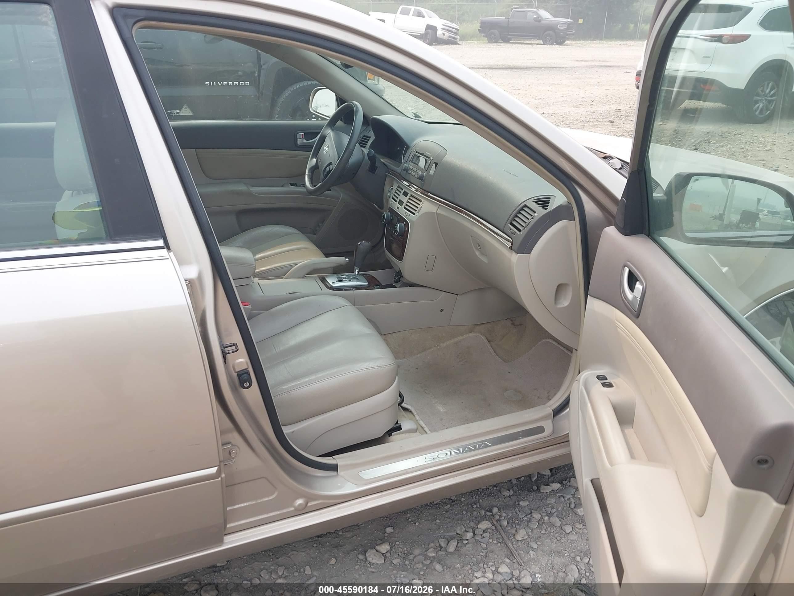 2006 Hyundai Sonata Gls V6/lx V6 Beige vin: 5NPEU46F56H009558
