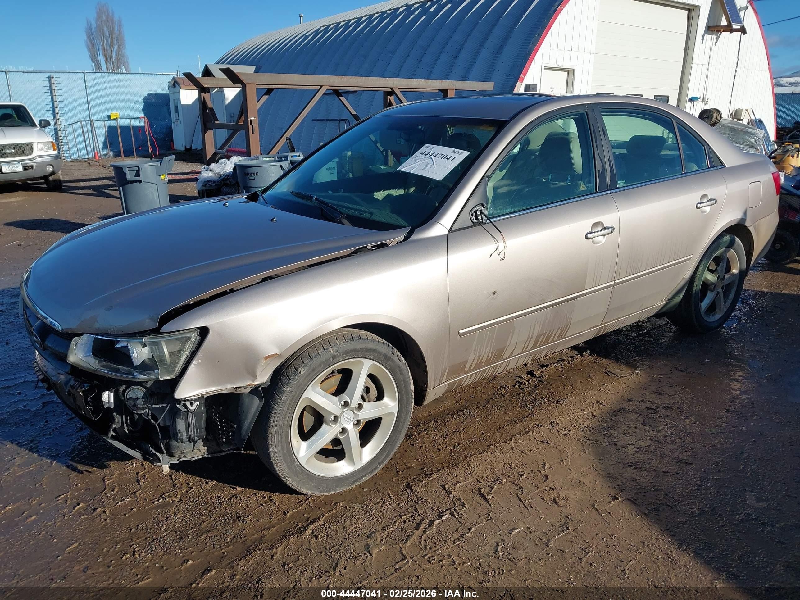 2006 Hyundai Sonata Gls V6/lx V6 Silver vin: 5NPEU46F56H030877