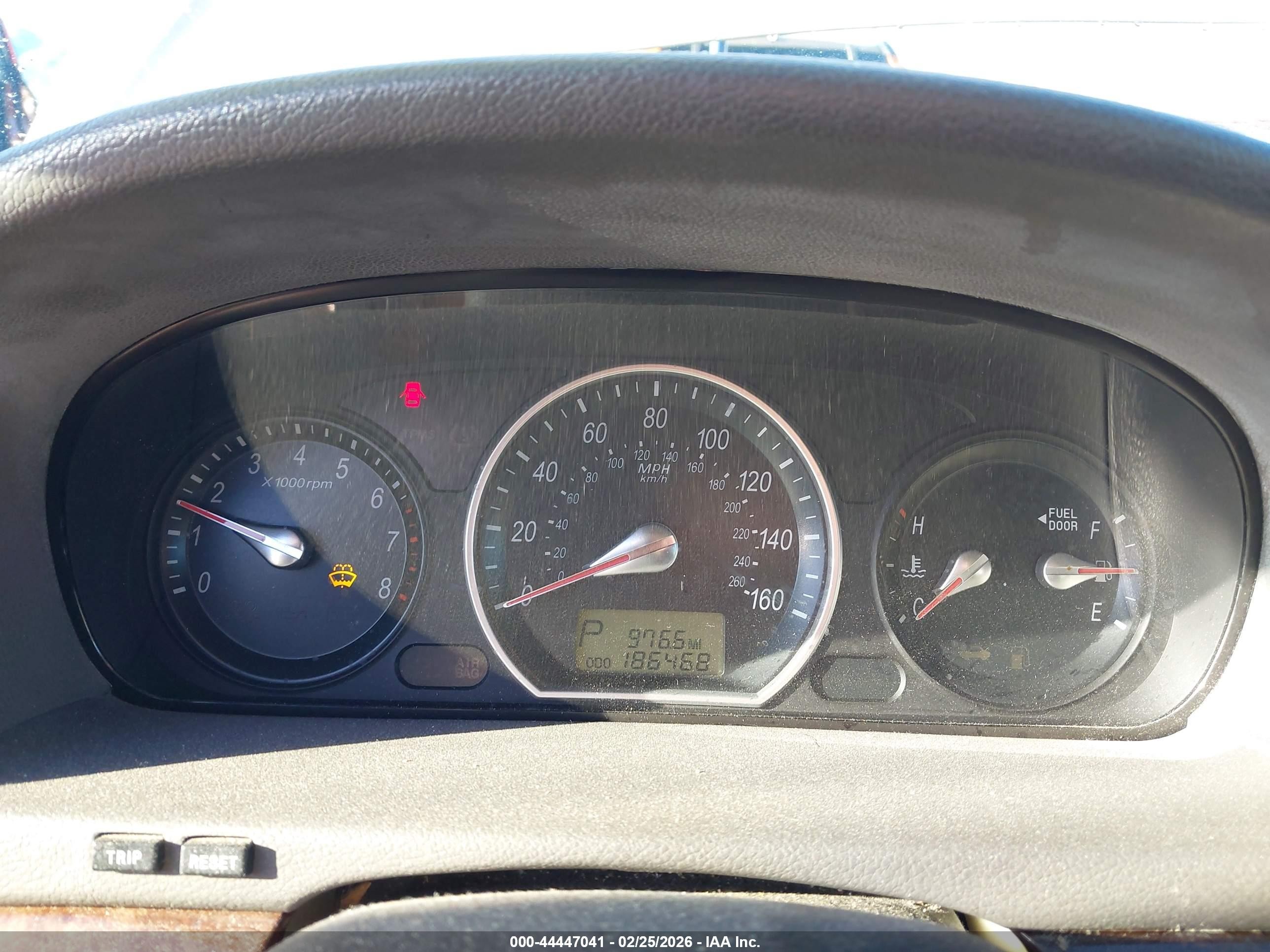 2006 Hyundai Sonata Gls V6/lx V6 Silver vin: 5NPEU46F56H030877