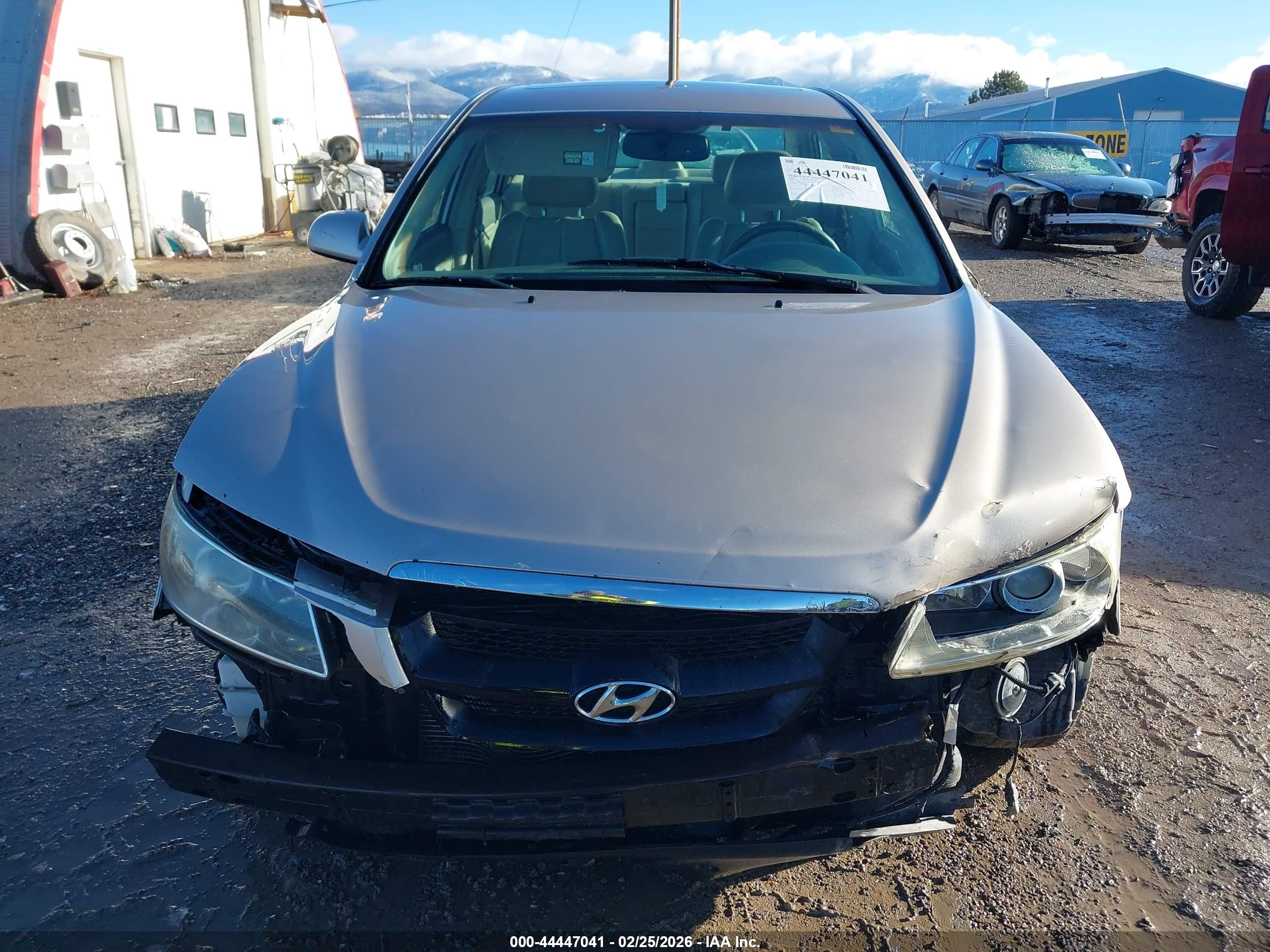 2006 Hyundai Sonata Gls V6/lx V6 Silver vin: 5NPEU46F56H030877