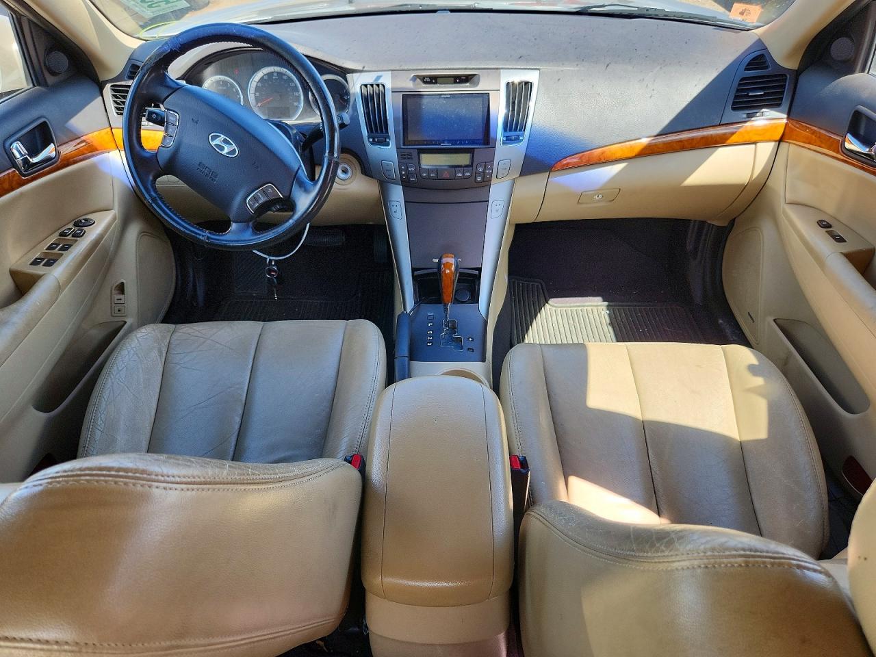 2009 Hyundai Sonata Limited V6 Beige vin: 5NPEU46F59H425601
