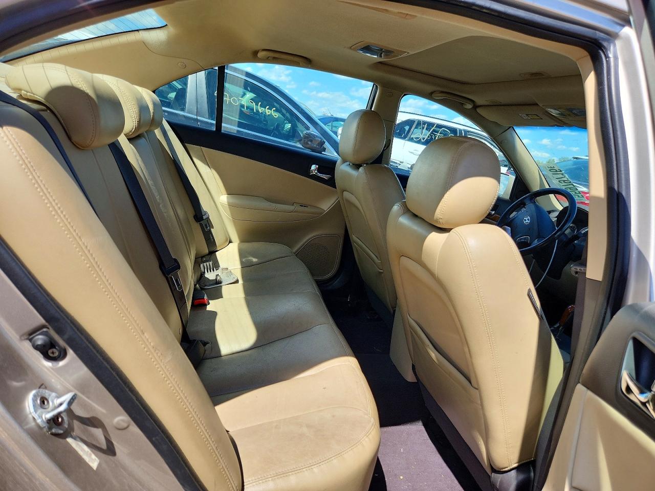2009 Hyundai Sonata Limited V6 Beige vin: 5NPEU46F59H425601
