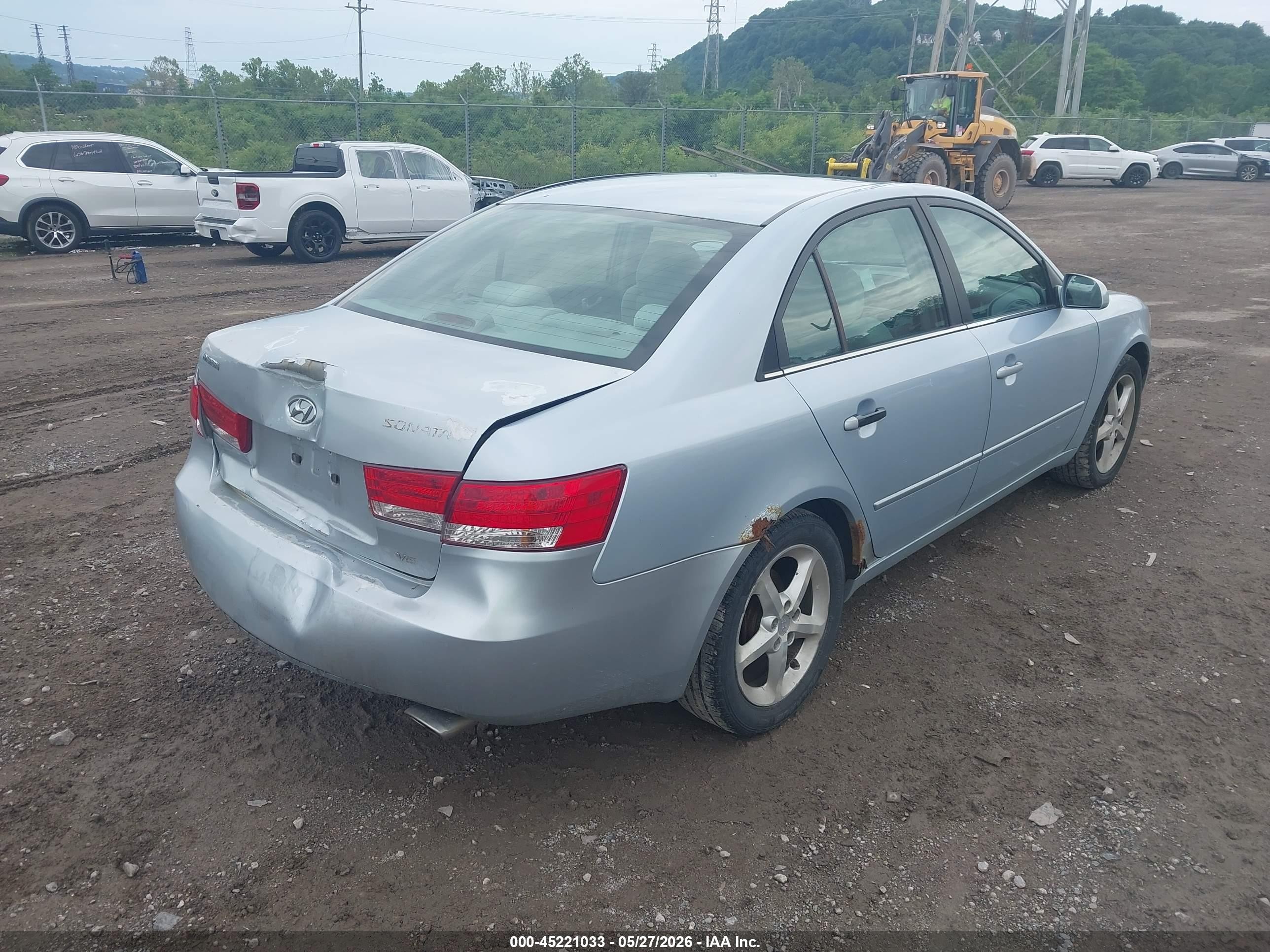 2006 Hyundai Sonata Gls V6/lx V6 Silver vin: 5NPEU46F66H079389
