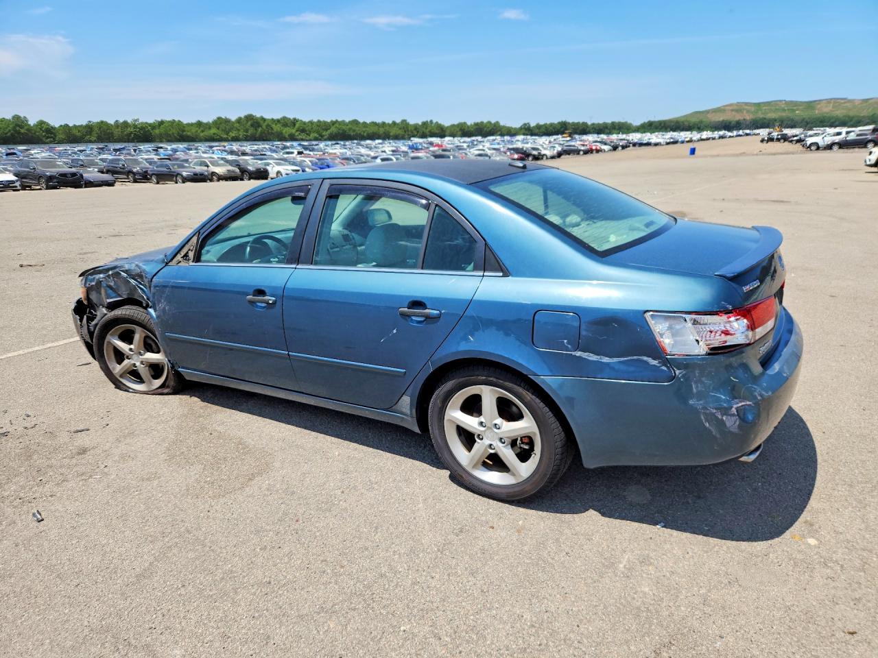 2008 Hyundai Sonata Blue vin: 5NPEU46F68H358411