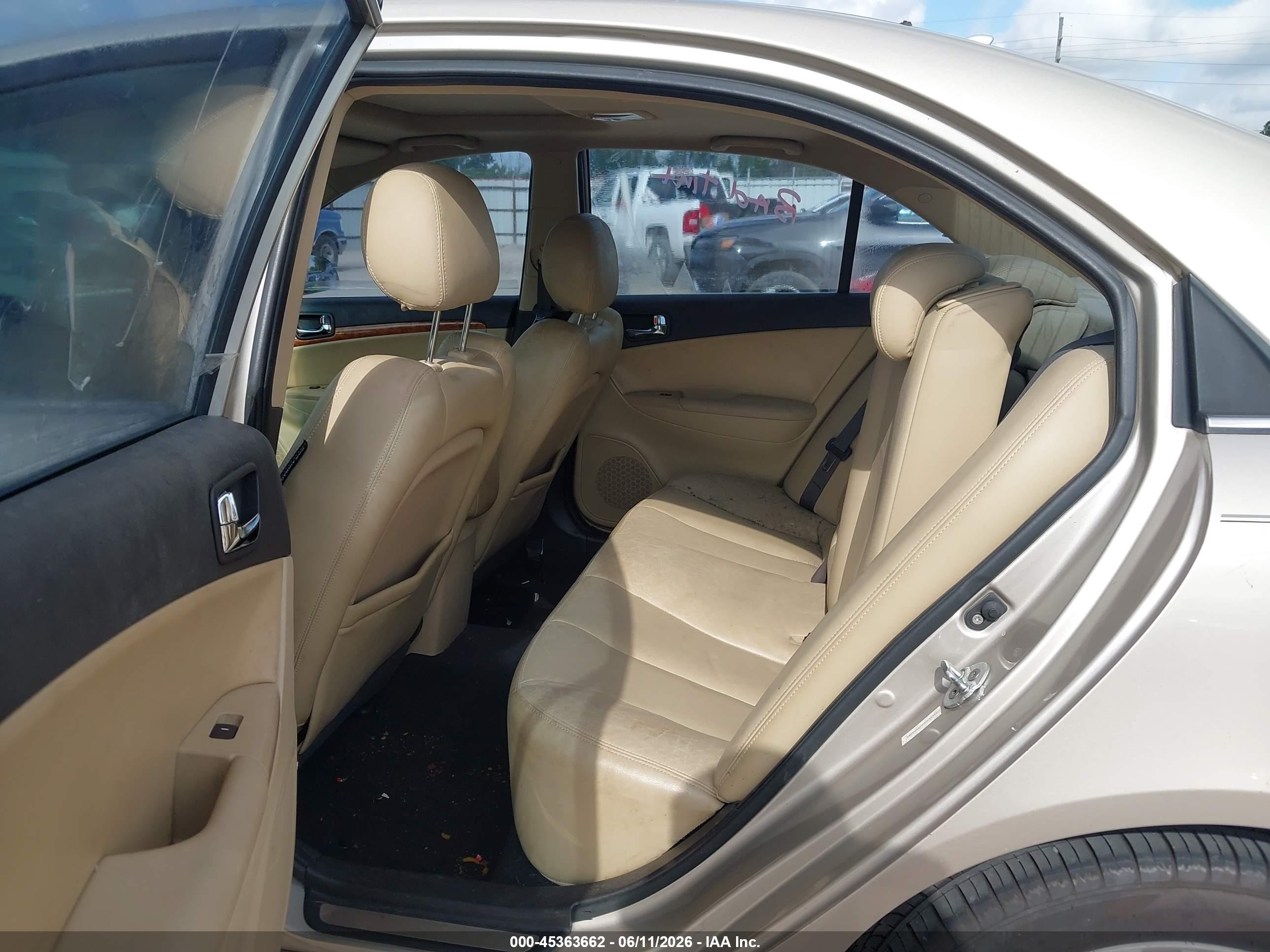 2009 Hyundai Sonata Limited V6 Beige vin: 5NPEU46F69H436302