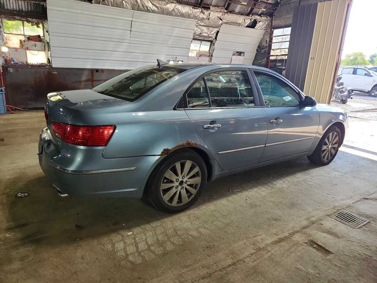 2009 Hyundai Sonata Limited V6 Blue vin: 5NPEU46F69H556326