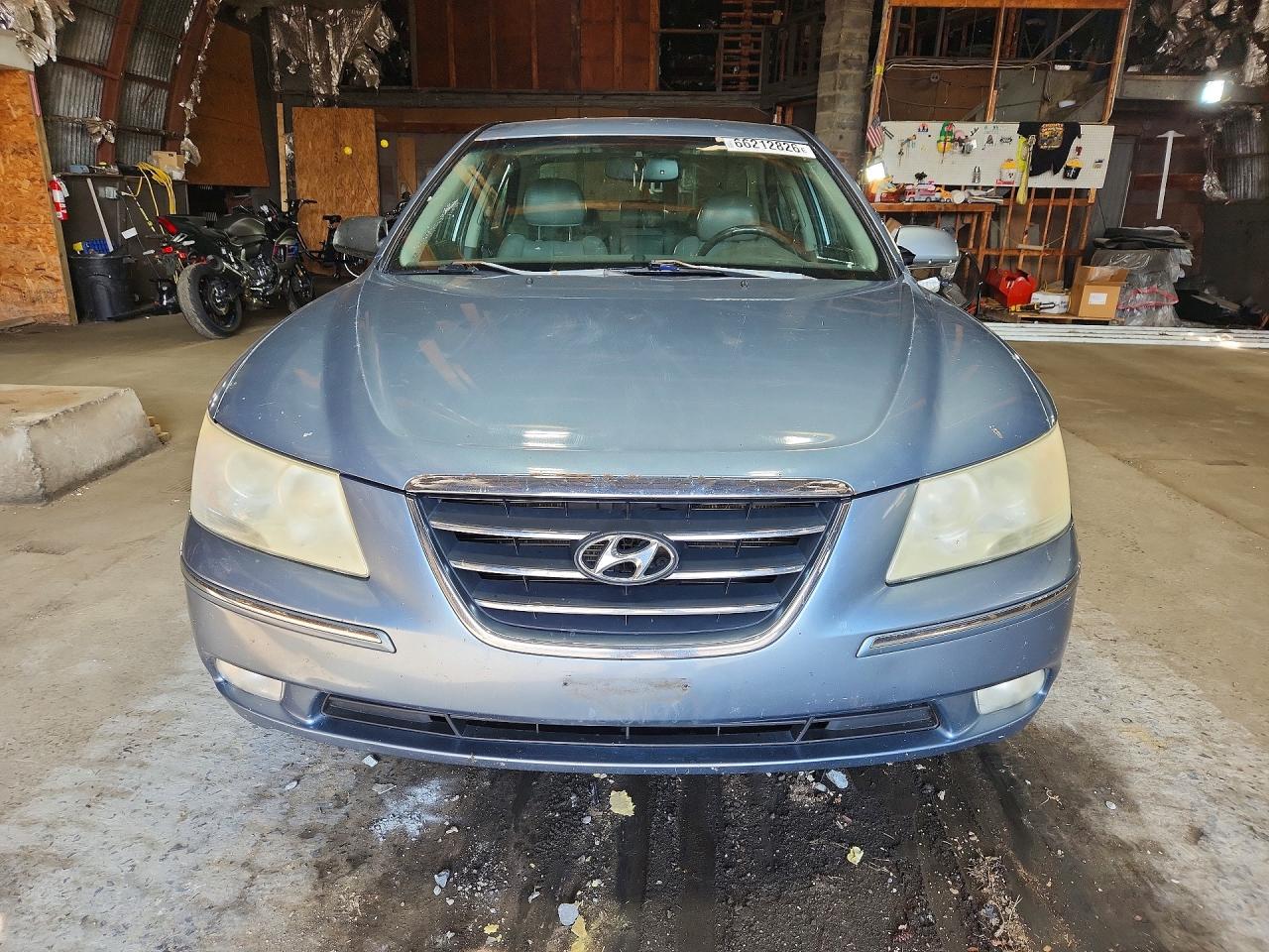 2009 Hyundai Sonata Limited V6 Blue vin: 5NPEU46F69H556326