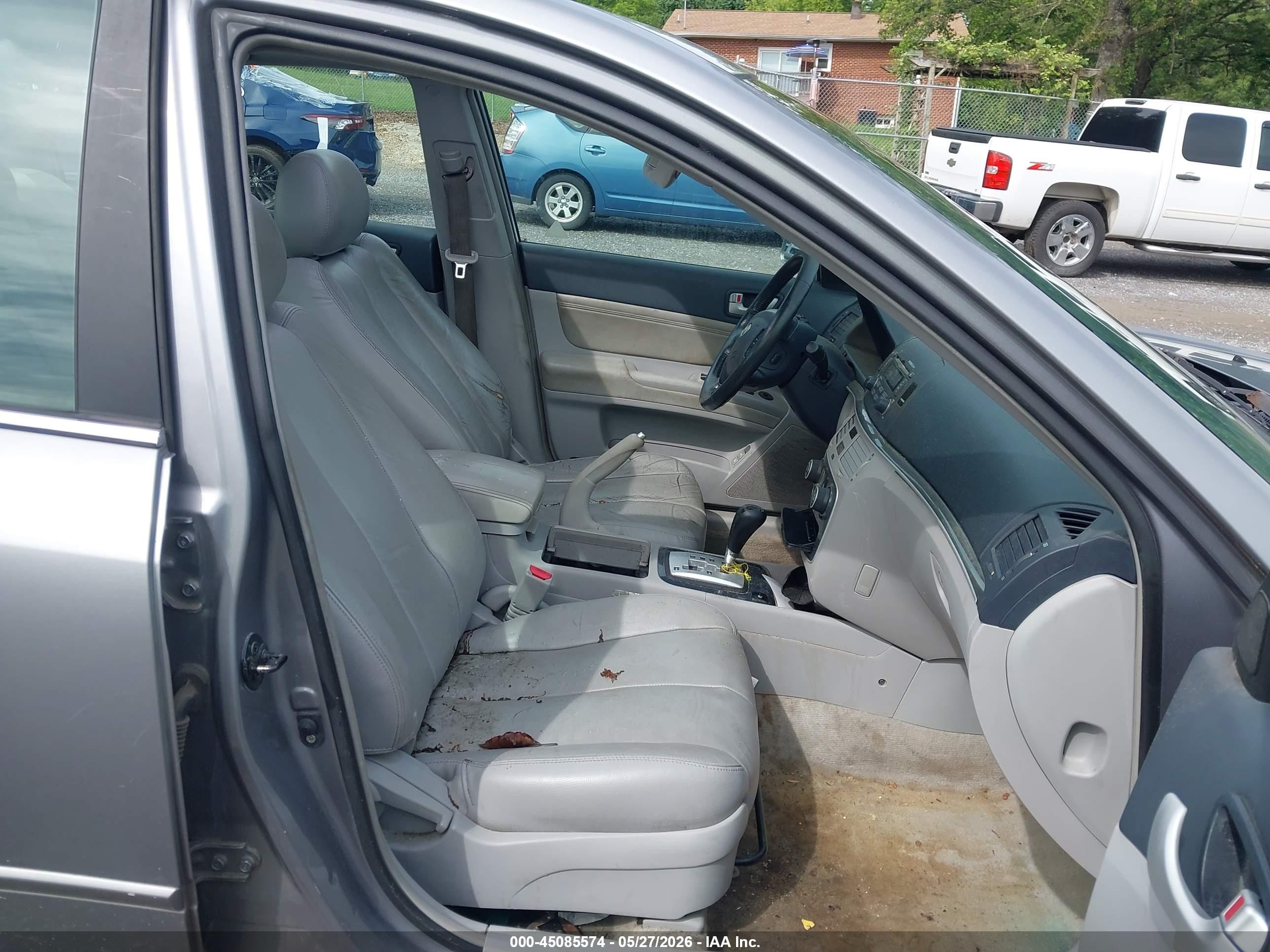 2006 Hyundai Sonata Gls V6/lx V6 Silver vin: 5NPEU46F76H051472