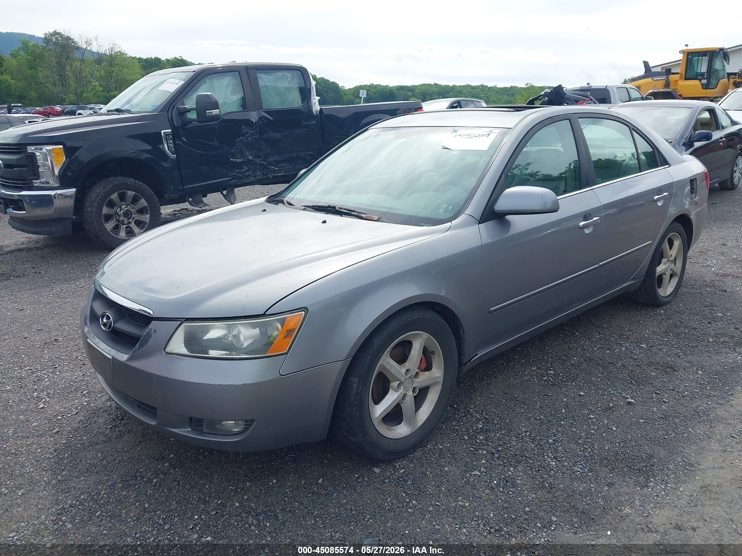 2006 Hyundai Sonata Gls V6/lx V6 Silver vin: 5NPEU46F76H051472