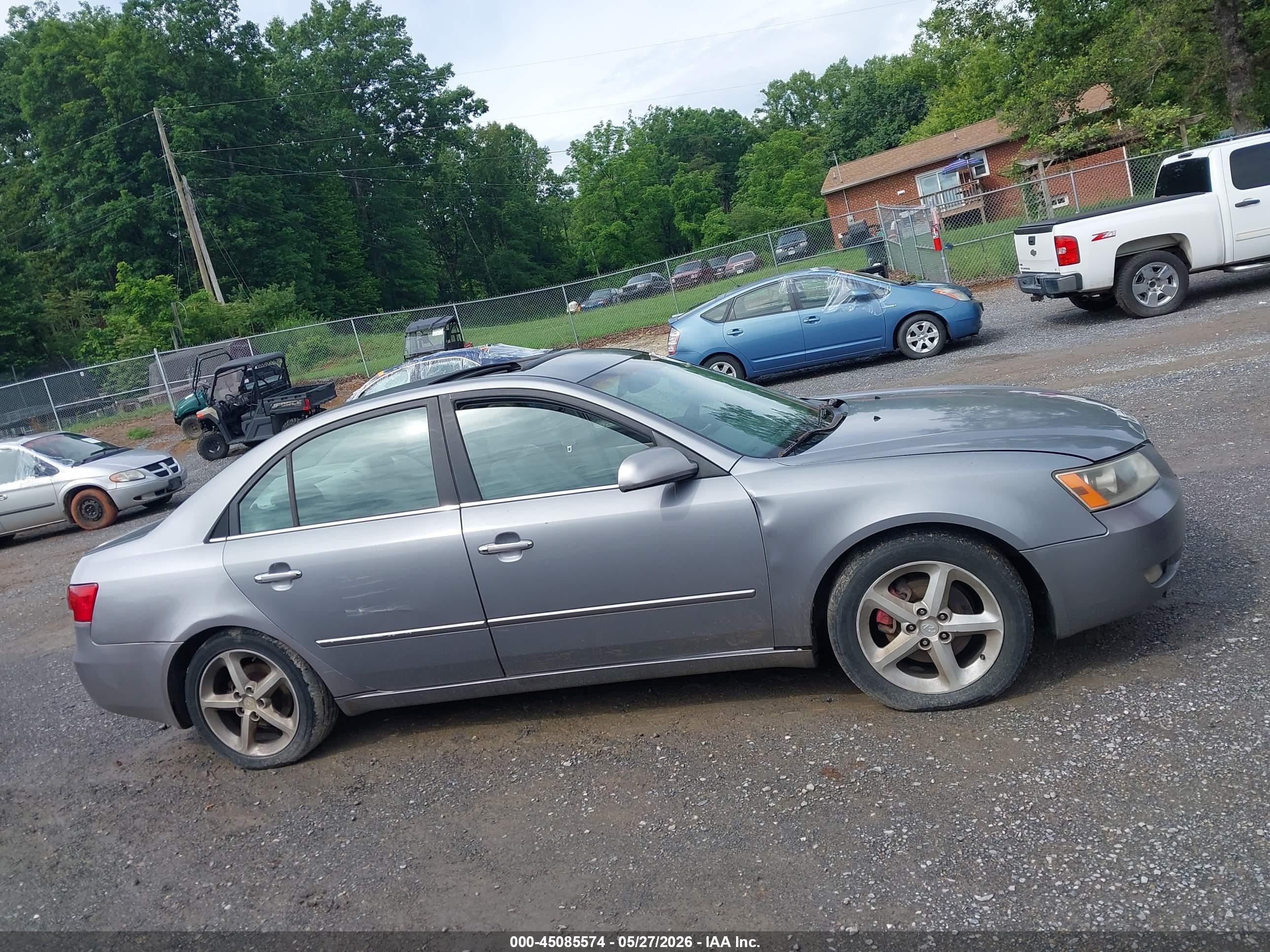2006 Hyundai Sonata Gls V6/lx V6 Silver vin: 5NPEU46F76H051472