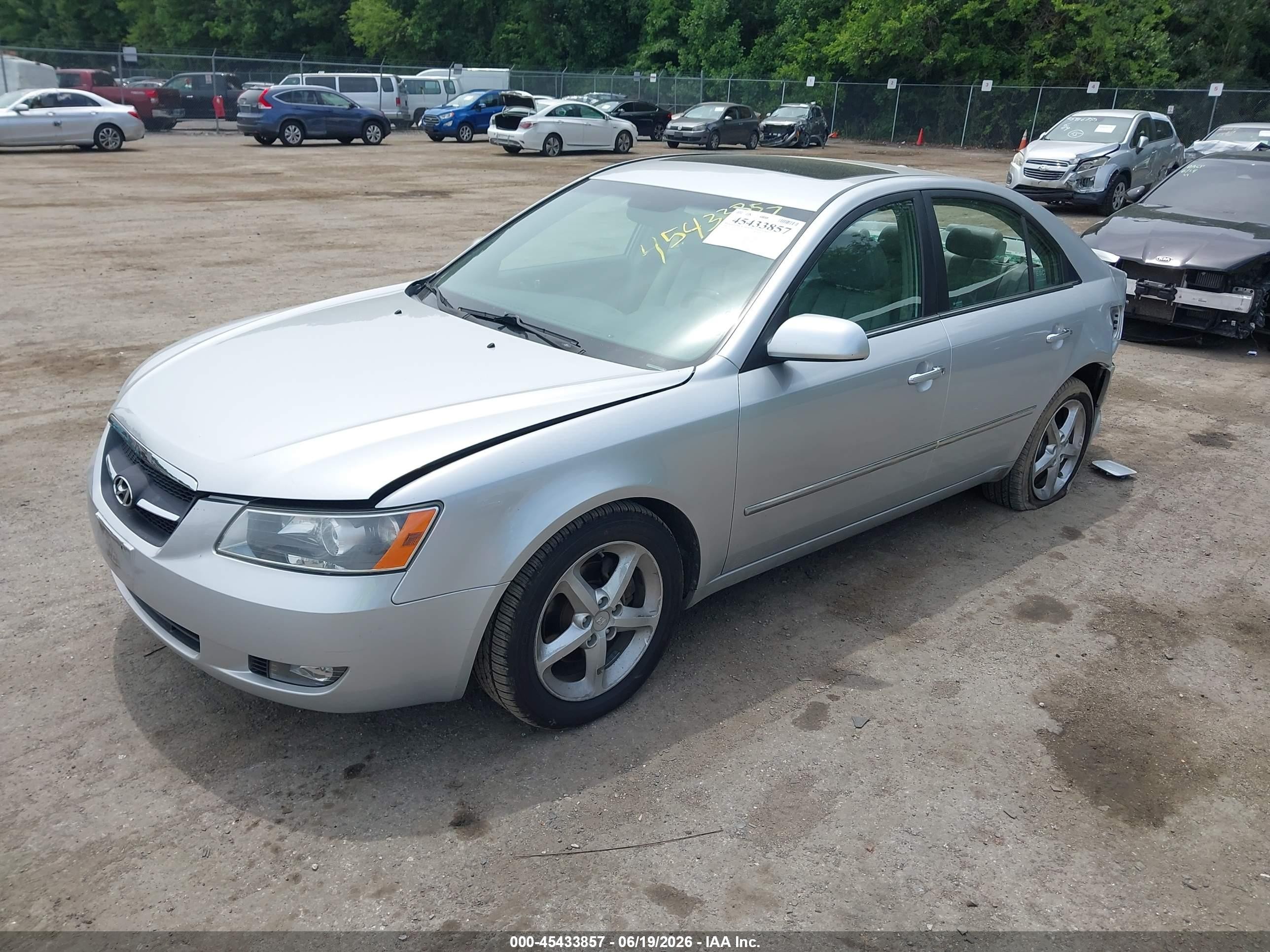 2008 Hyundai Sonata Limited V6/se V6 Silver vin: 5NPEU46F78H351872