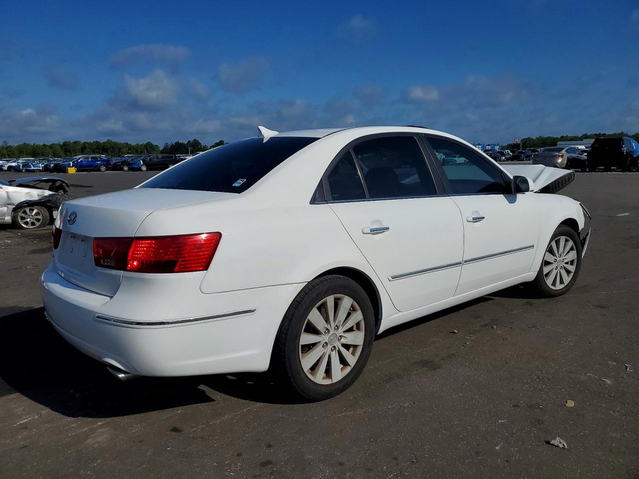 2009 Hyundai Sonata Limited V6 White vin: 5NPEU46F79H494130