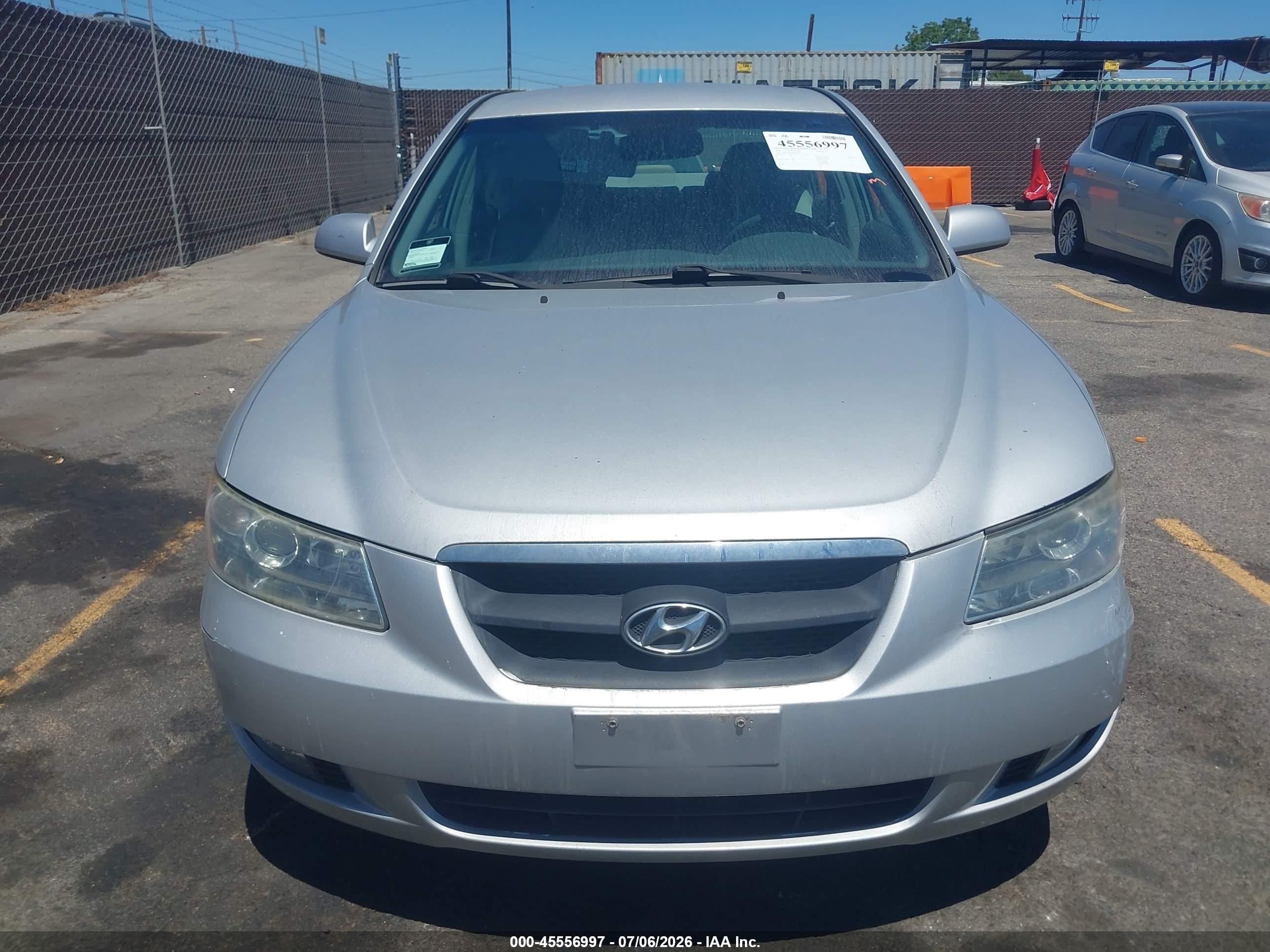 2006 Hyundai Sonata   Silver vin: 5NPEU46F86H041744