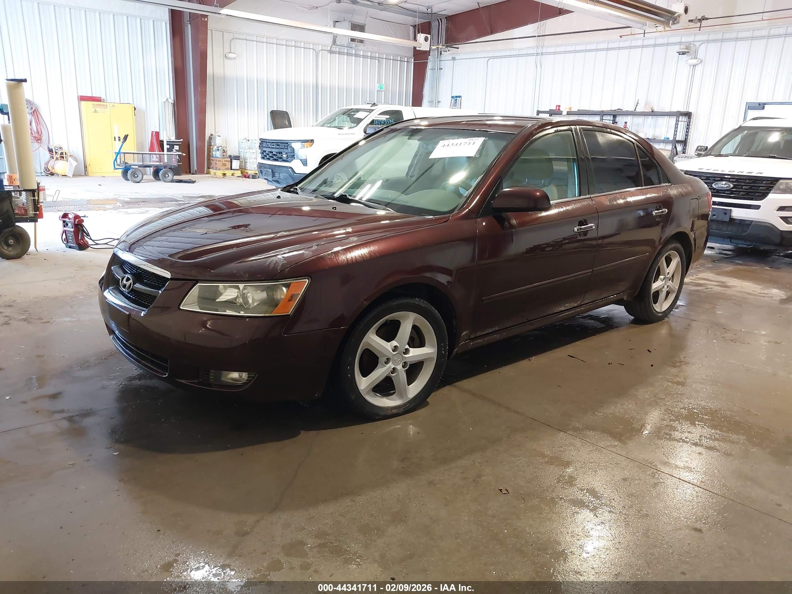 2006 Hyundai Sonata Gls V6/lx V6 Red vin: 5NPEU46F86H042697