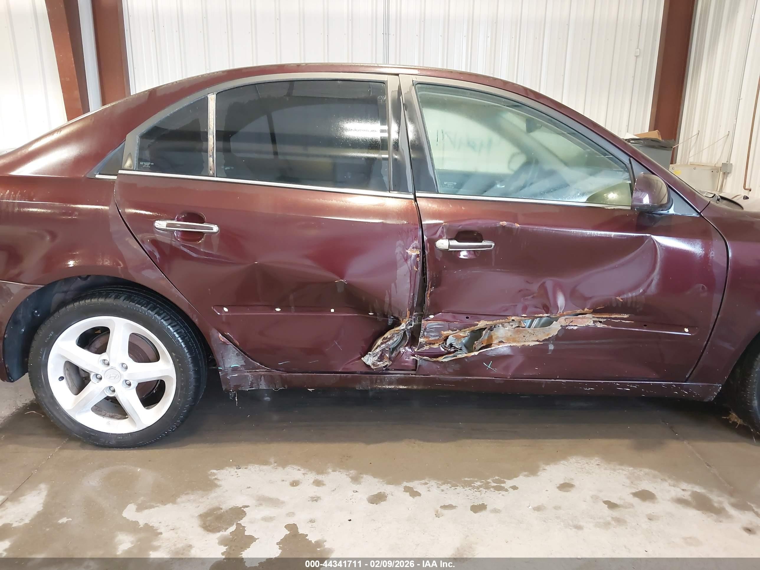 2006 Hyundai Sonata Gls V6/lx V6 Red vin: 5NPEU46F86H042697