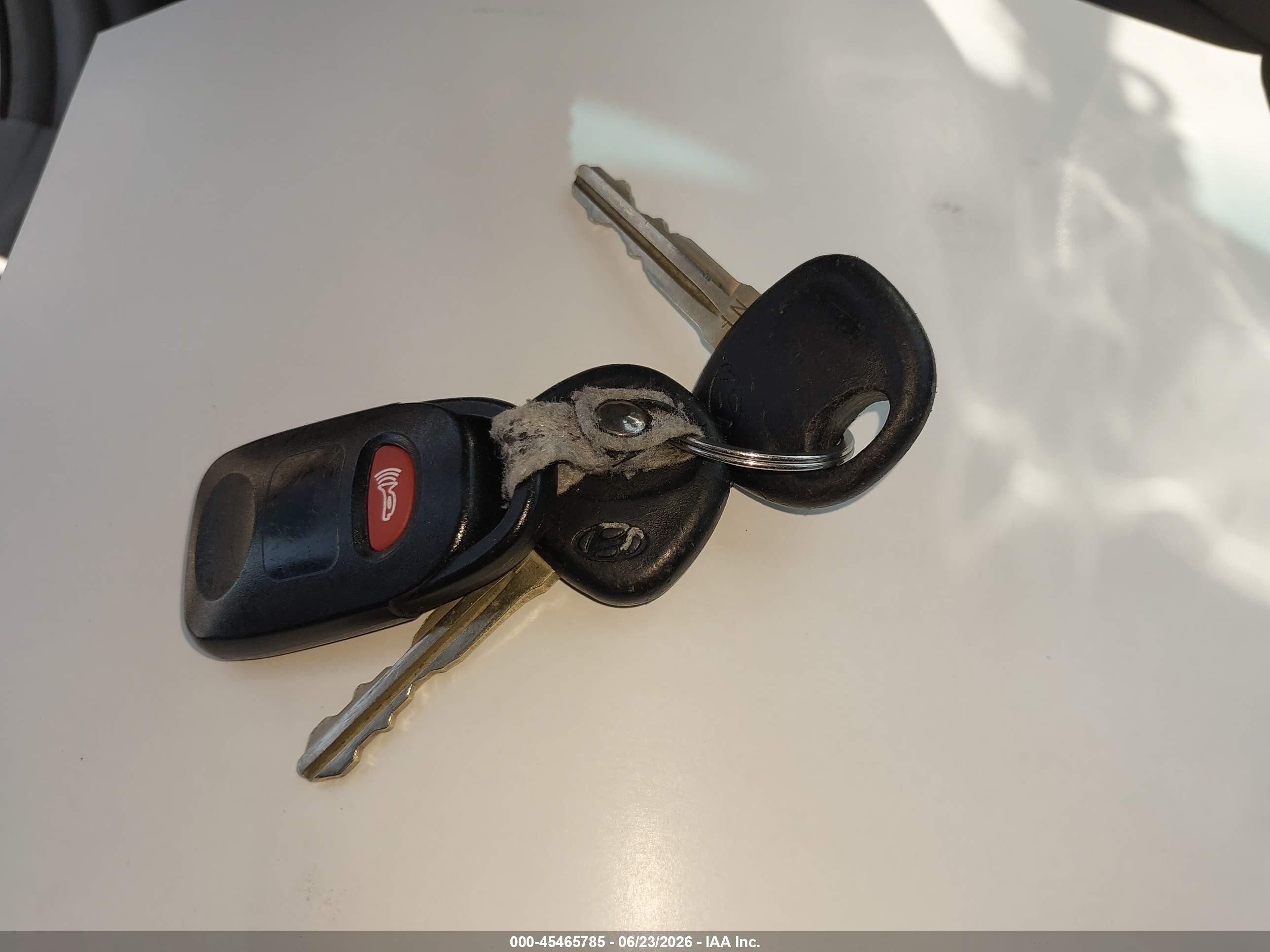 2006 Hyundai Sonata Gls V6/lx V6 White vin: 5NPEU46F86H072721