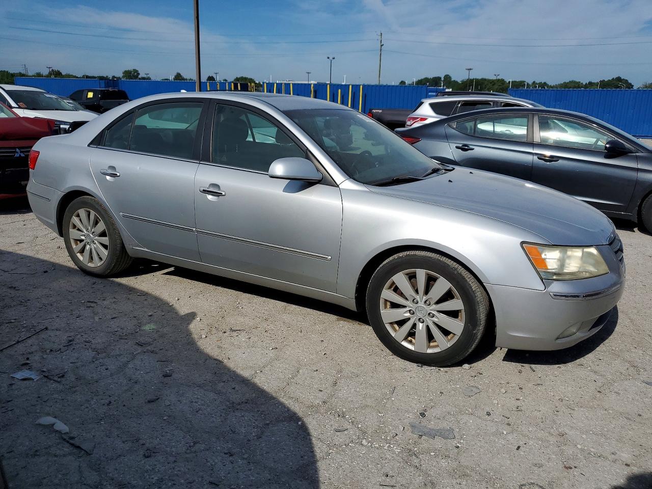 2009 Hyundai Sonata Limited V6 Silver vin: 5NPEU46F89H560538