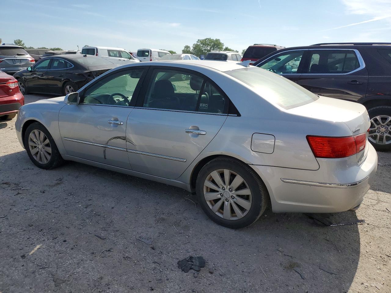 2009 Hyundai Sonata Limited V6 Silver vin: 5NPEU46F89H560538