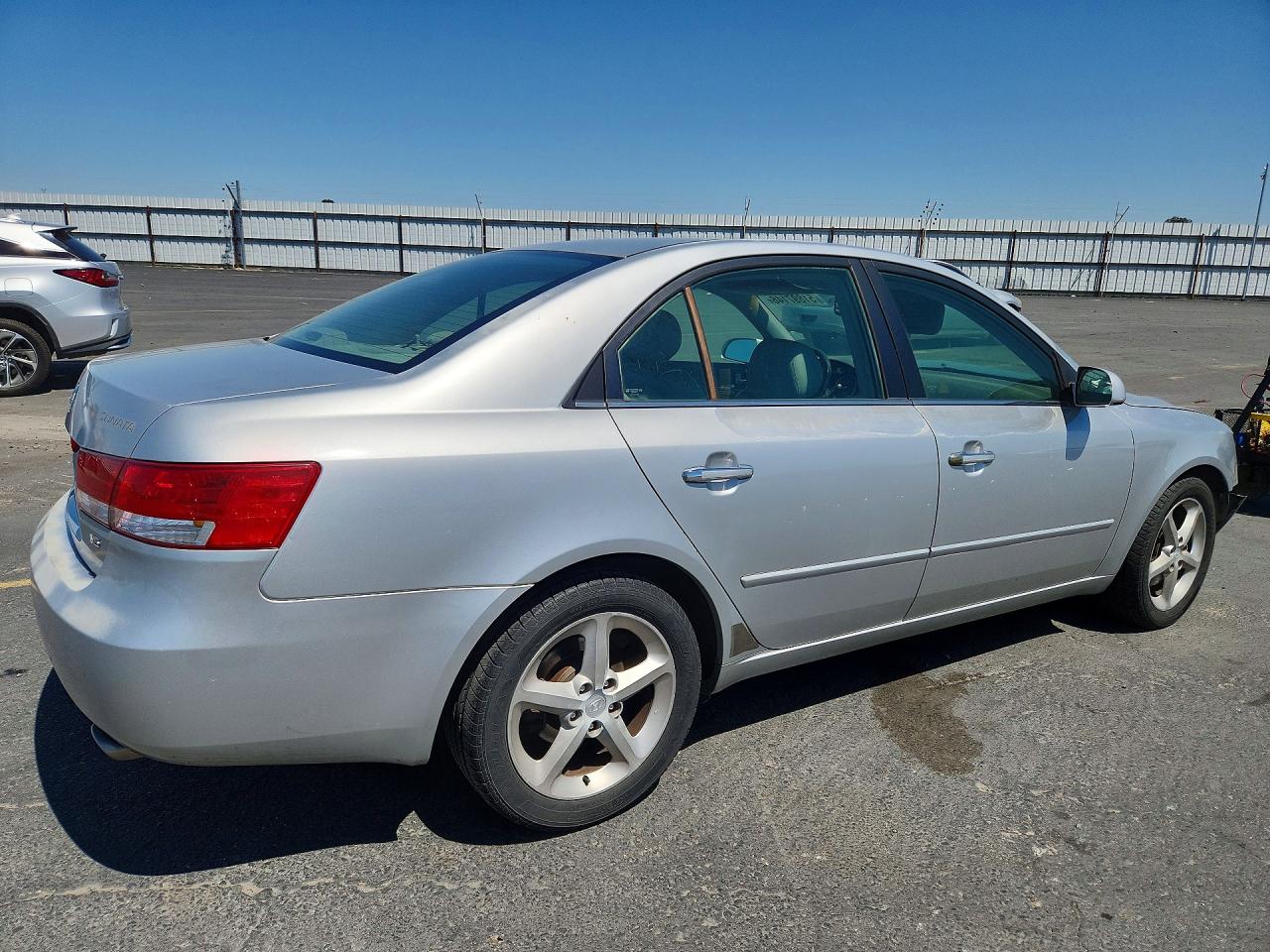 2006 Hyundai Sonata Gls V6 Silver vin: 5NPEU46F96H046497