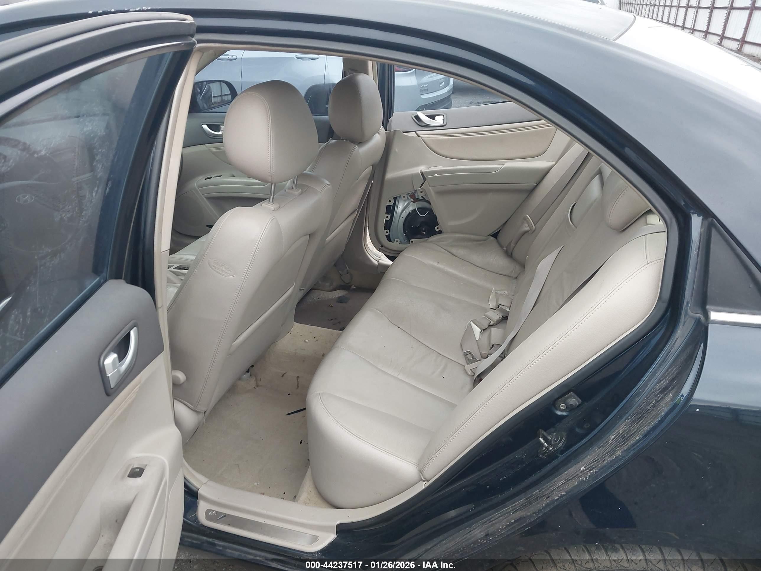 2007 Hyundai Sonata Limited/se V6 Синий vin: 5NPEU46F97H215466
