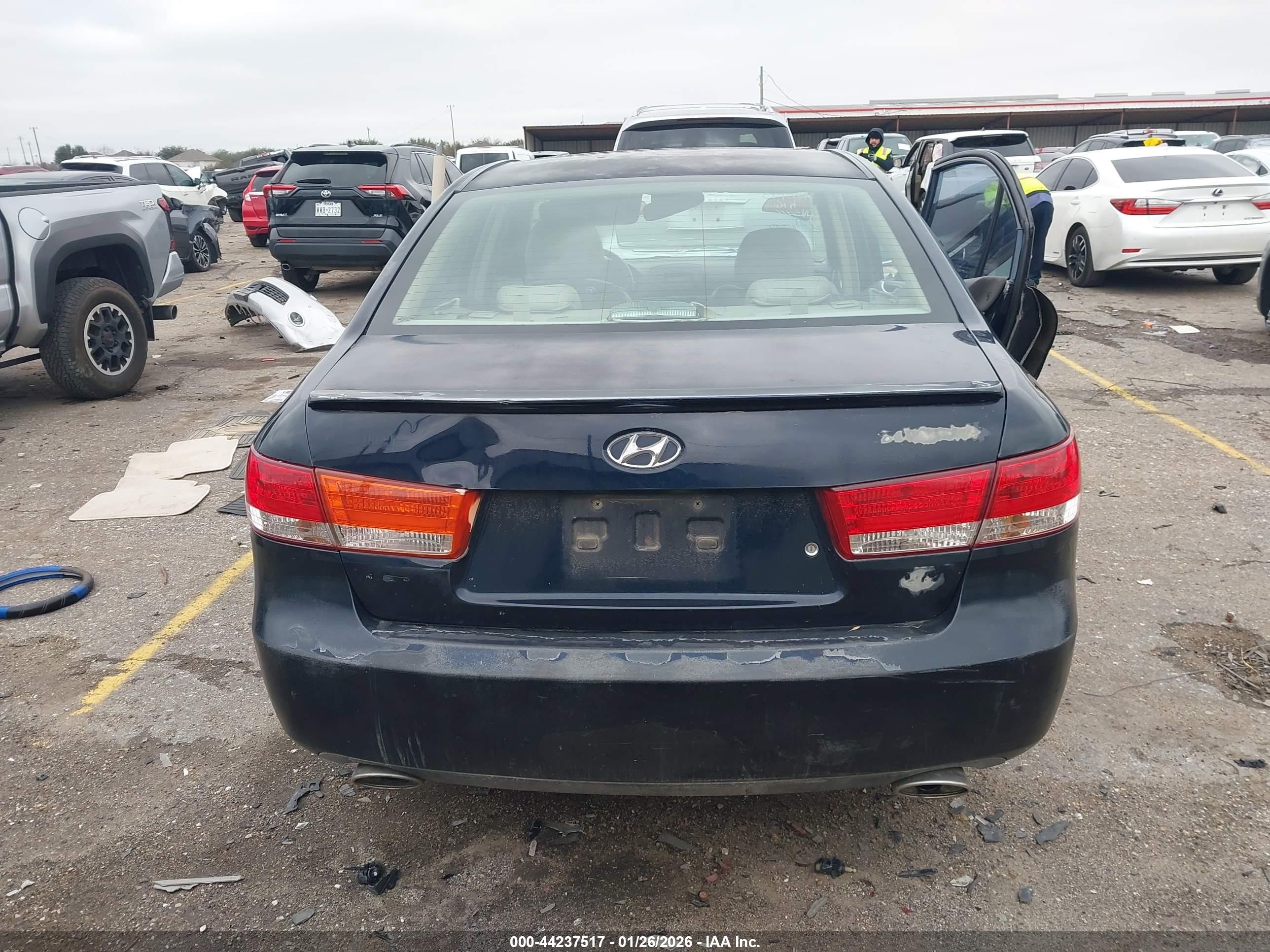 2007 Hyundai Sonata Limited/se V6 Синий vin: 5NPEU46F97H215466