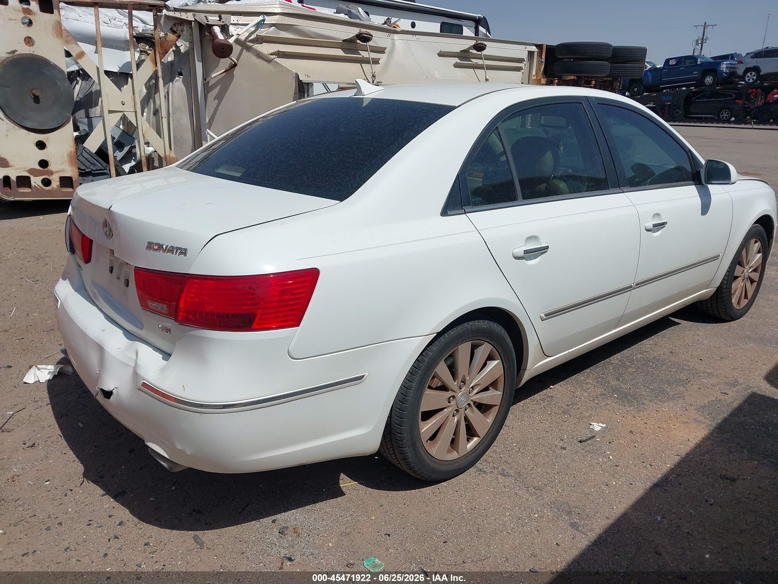 2009 Hyundai Sonata Limited V6 Белый vin: 5NPEU46F99H427111