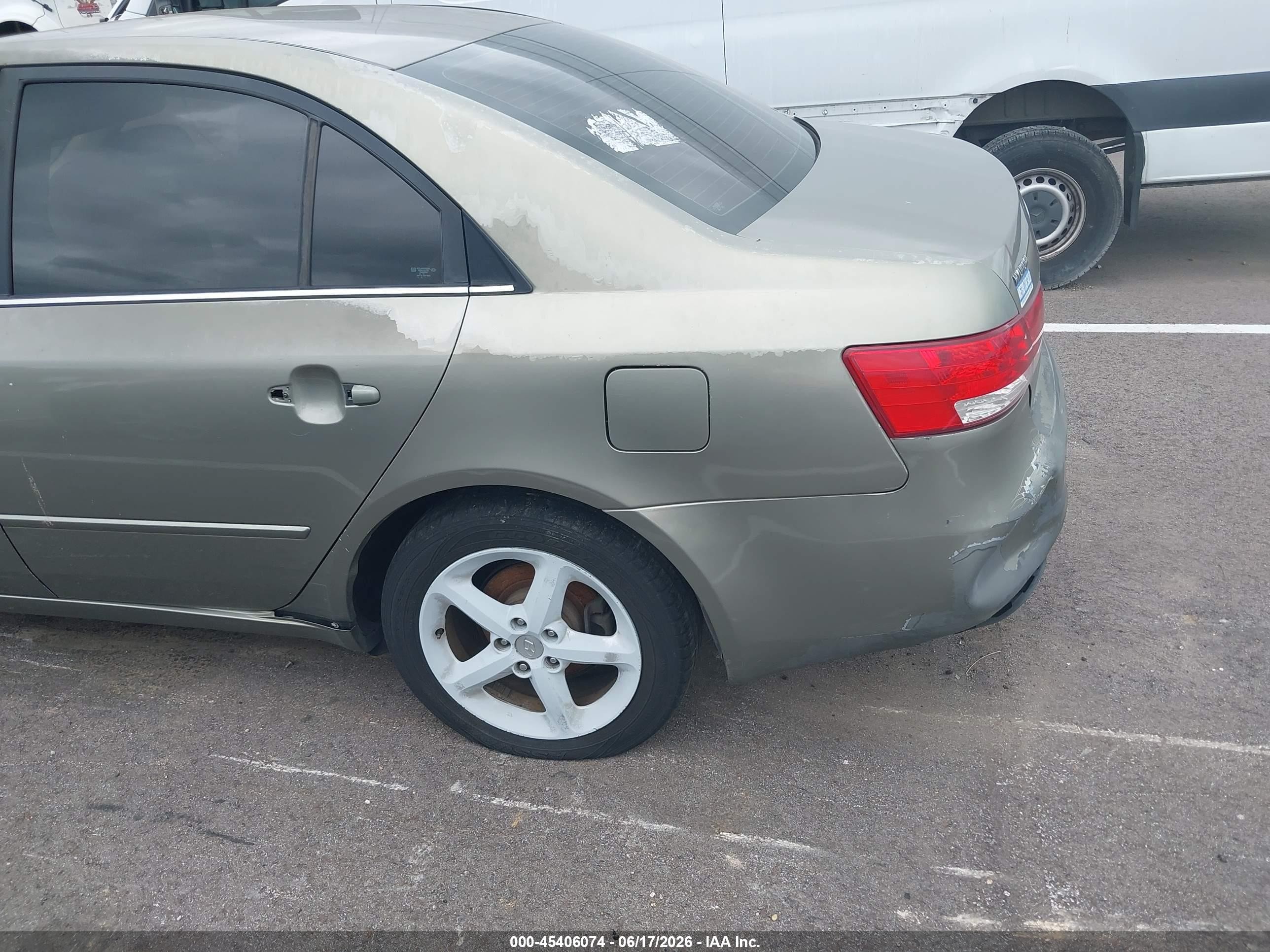2007 Hyundai Sonata   Brown vin: 5NPEU46FX7H232731