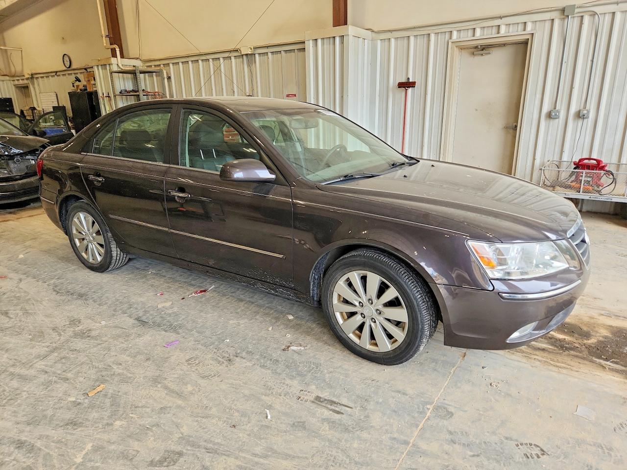 2009 Hyundai Sonata Limited V6 Brown vin: 5NPEU46FX9H420197