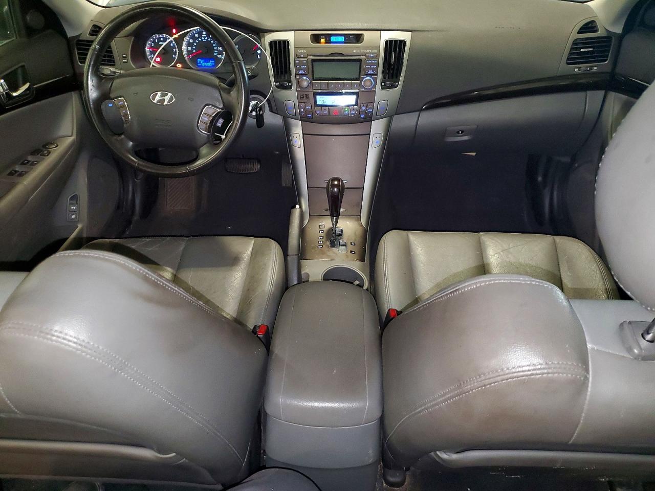 2009 Hyundai Sonata Silver vin: 5NPEU46FX9H551419
