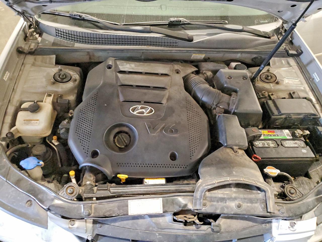 2009 Hyundai Sonata Silver vin: 5NPEU46FX9H551419