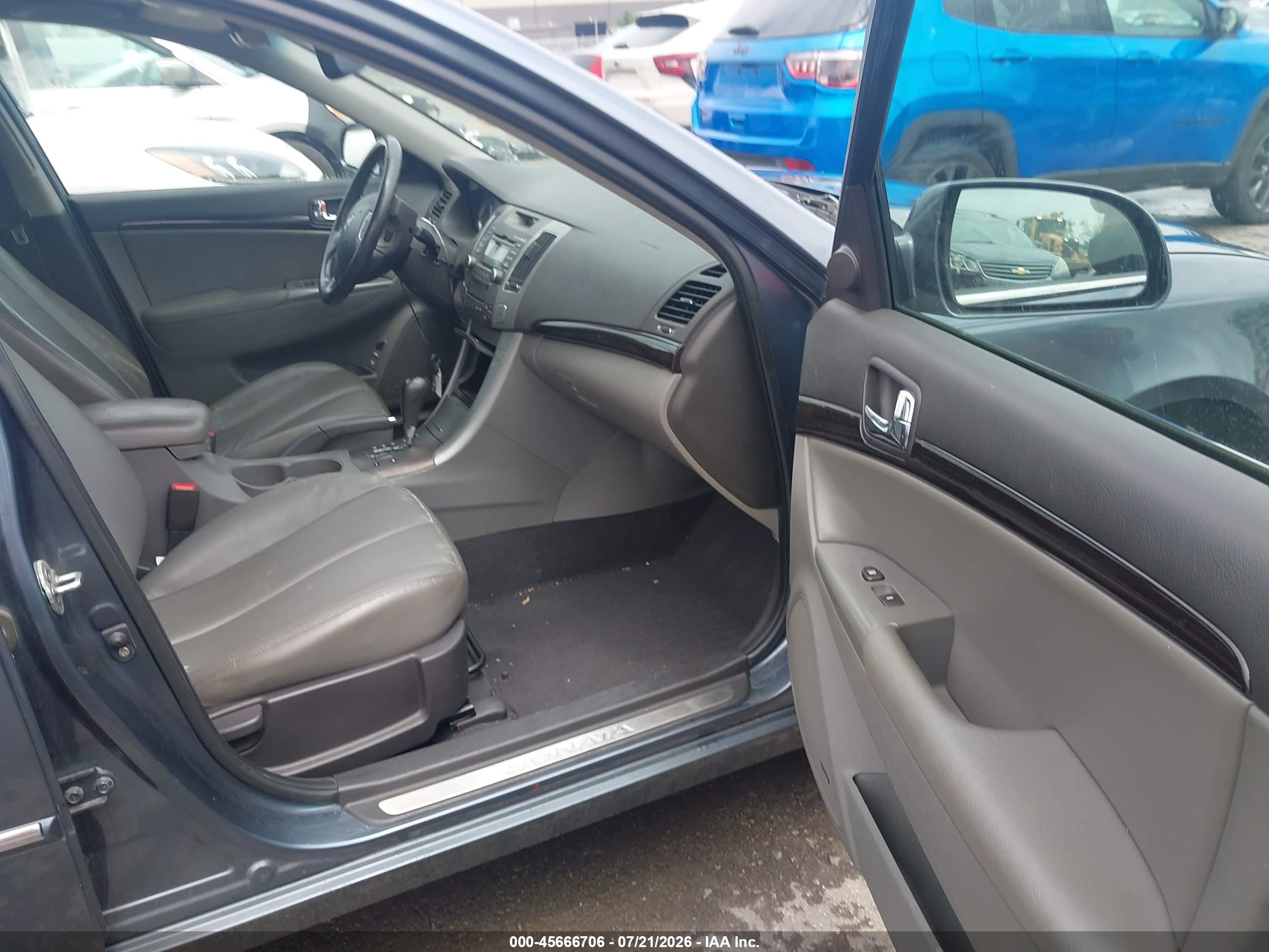 2010 Hyundai Sonata Limited Gray vin: 5NPEU4AC3AH606536