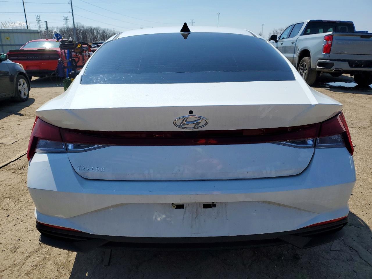 2021 Hyundai Elantra Se White vin: 5NPLL4AG4MH047273