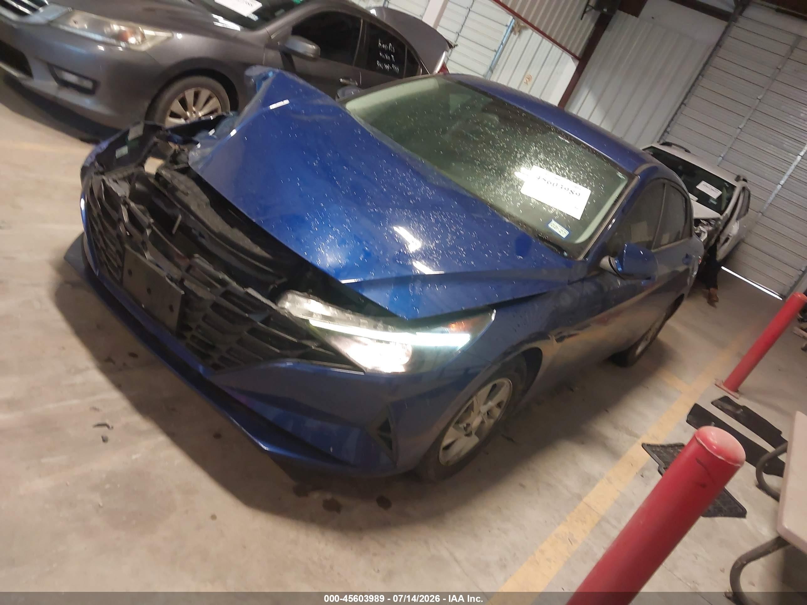 2022 Hyundai Elantra Se Blue vin: 5NPLL4AG7NH080723