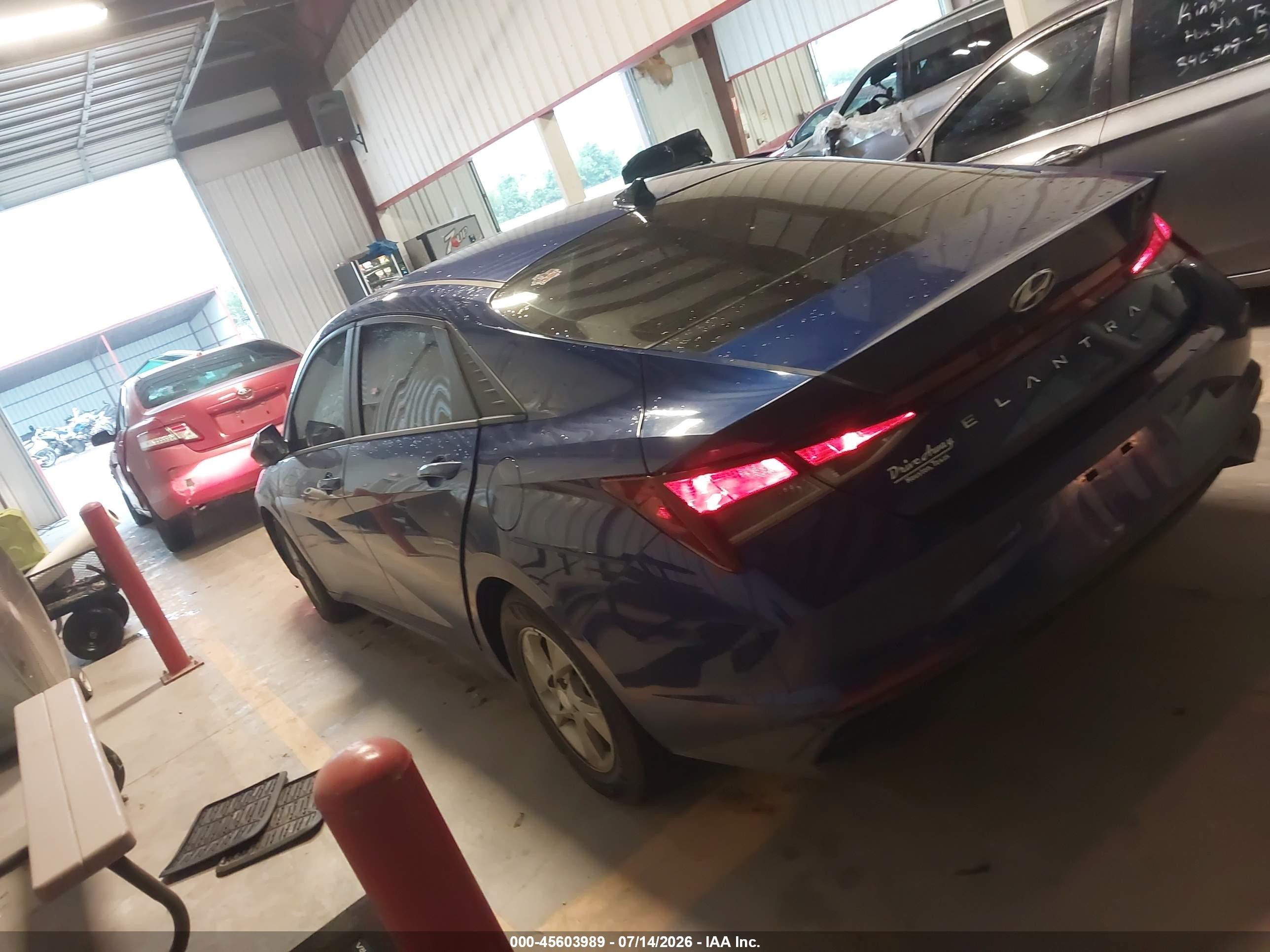 2022 Hyundai Elantra Se Blue vin: 5NPLL4AG7NH080723