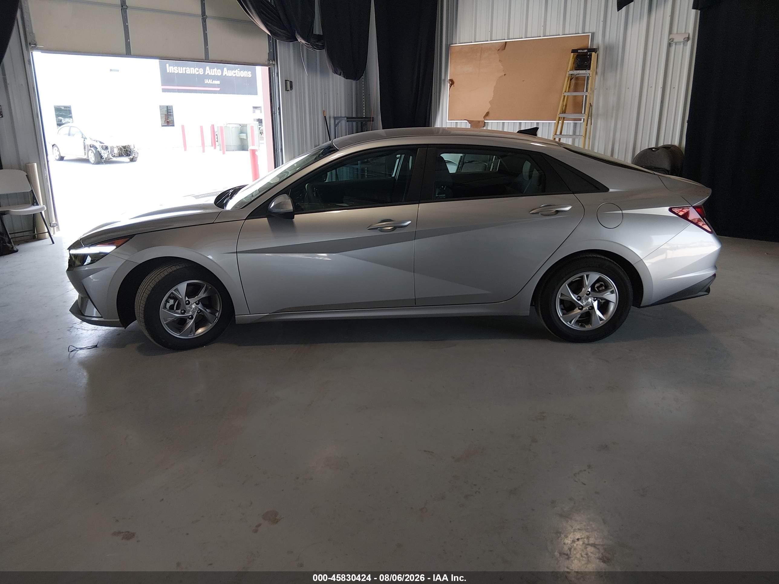 2021 Hyundai Elantra Se Silver vin: 5NPLL4AG8MH042089
