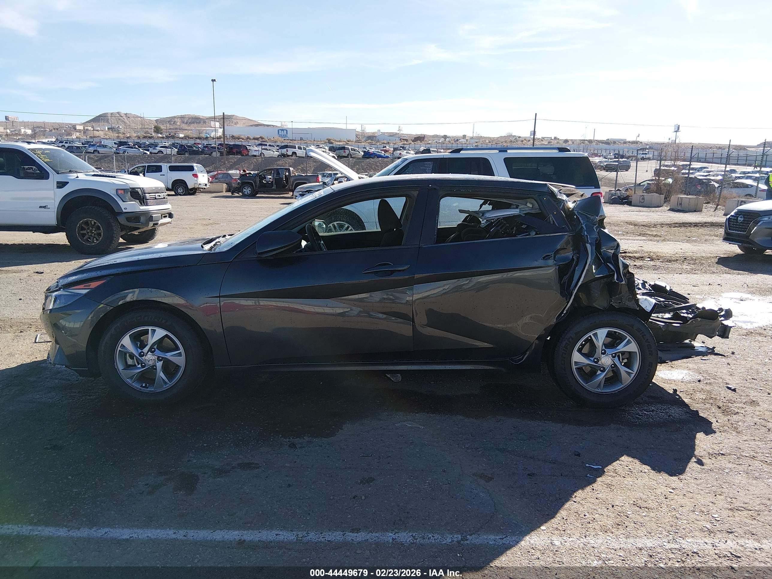 2021 Hyundai Elantra Se Gray vin: 5NPLL4AGXMH050114