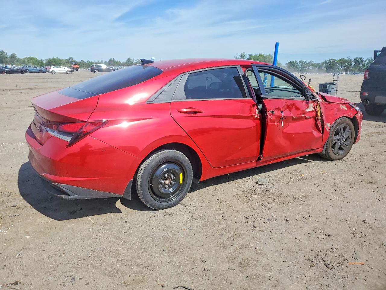 2023 Hyundai Elantra Sel Red vin: 5NPLM4AG2PH119136