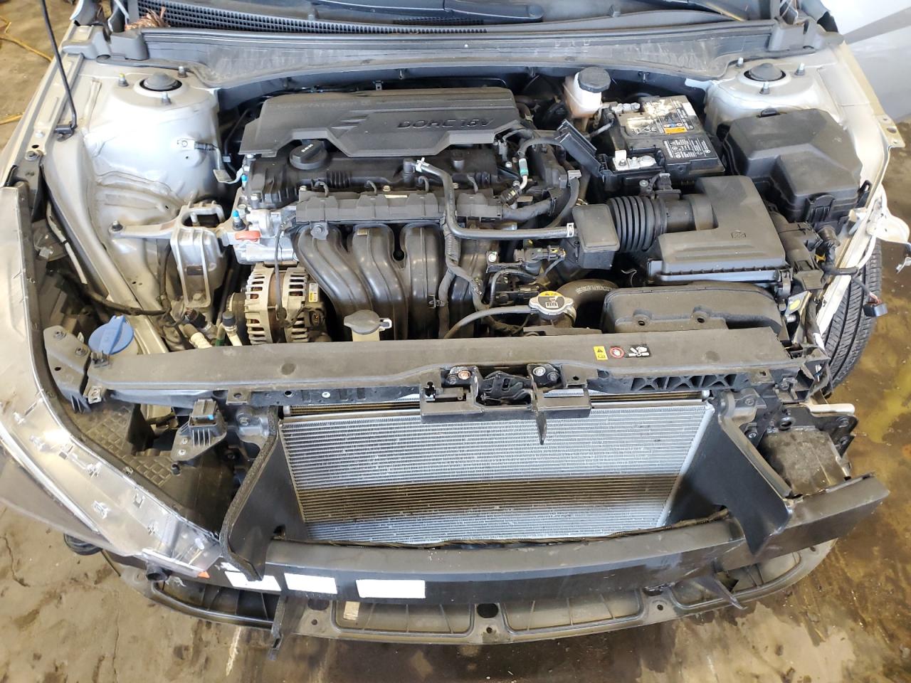 2021 Hyundai Elantra Sel Серебряный vin: 5NPLM4AG6MH011470
