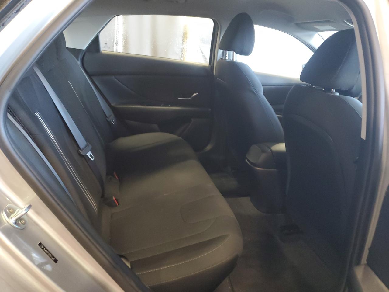 2021 Hyundai Elantra Sel Серебряный vin: 5NPLM4AG6MH011470