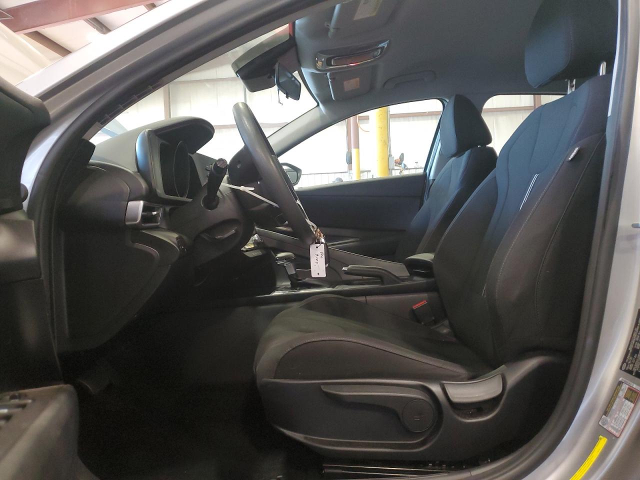 2021 Hyundai Elantra Sel Серебряный vin: 5NPLM4AG6MH011470