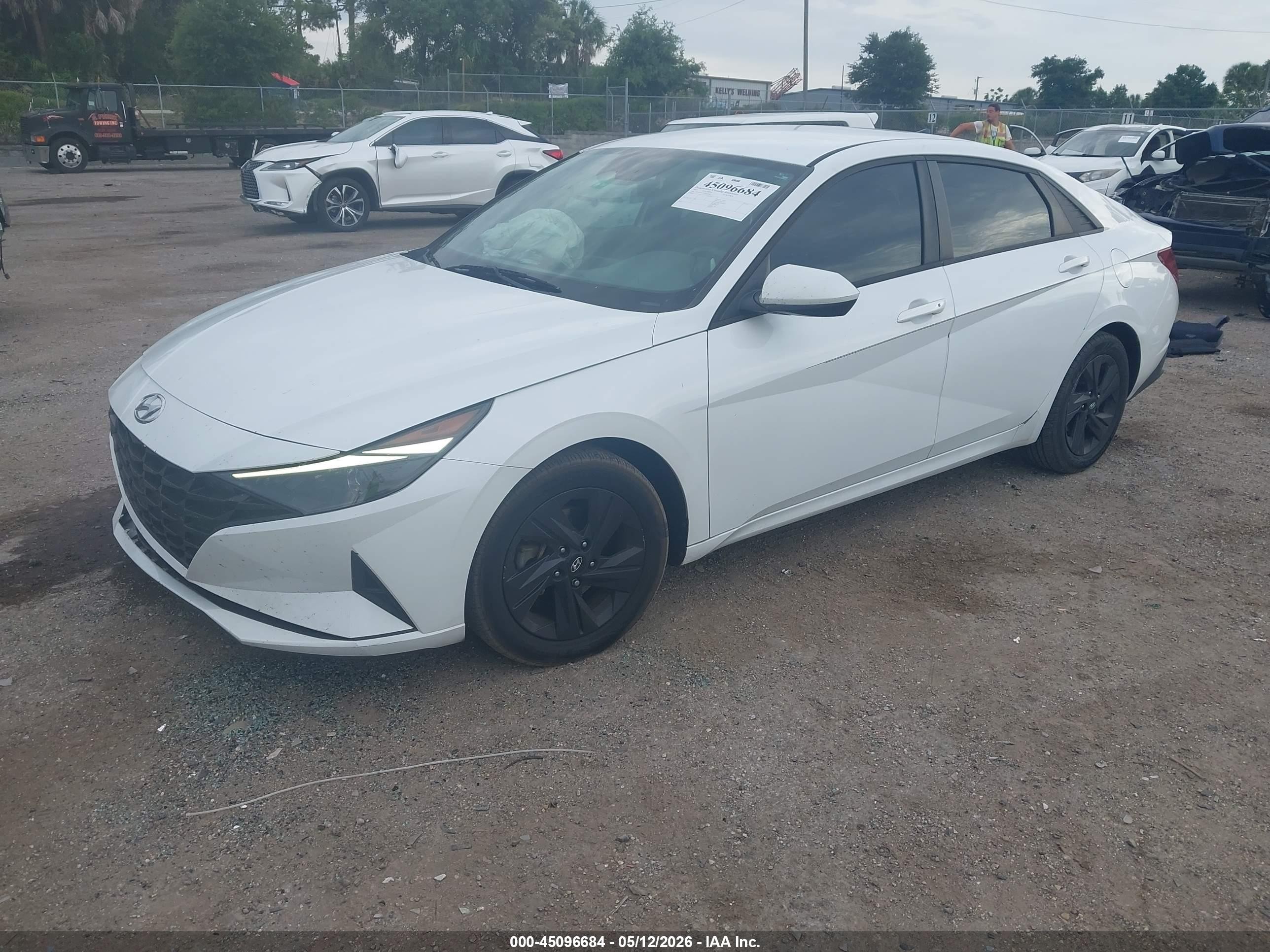 2021 Hyundai Elantra Sel White vin: 5NPLM4AG7MH021960