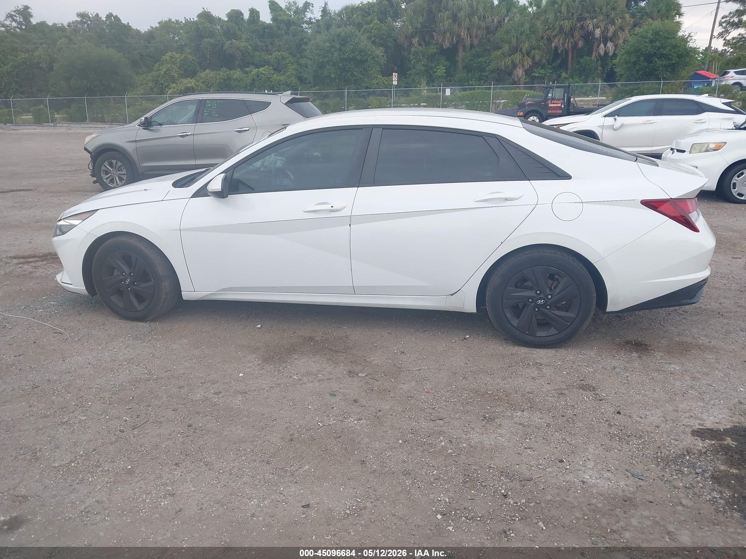2021 Hyundai Elantra Sel White vin: 5NPLM4AG7MH021960