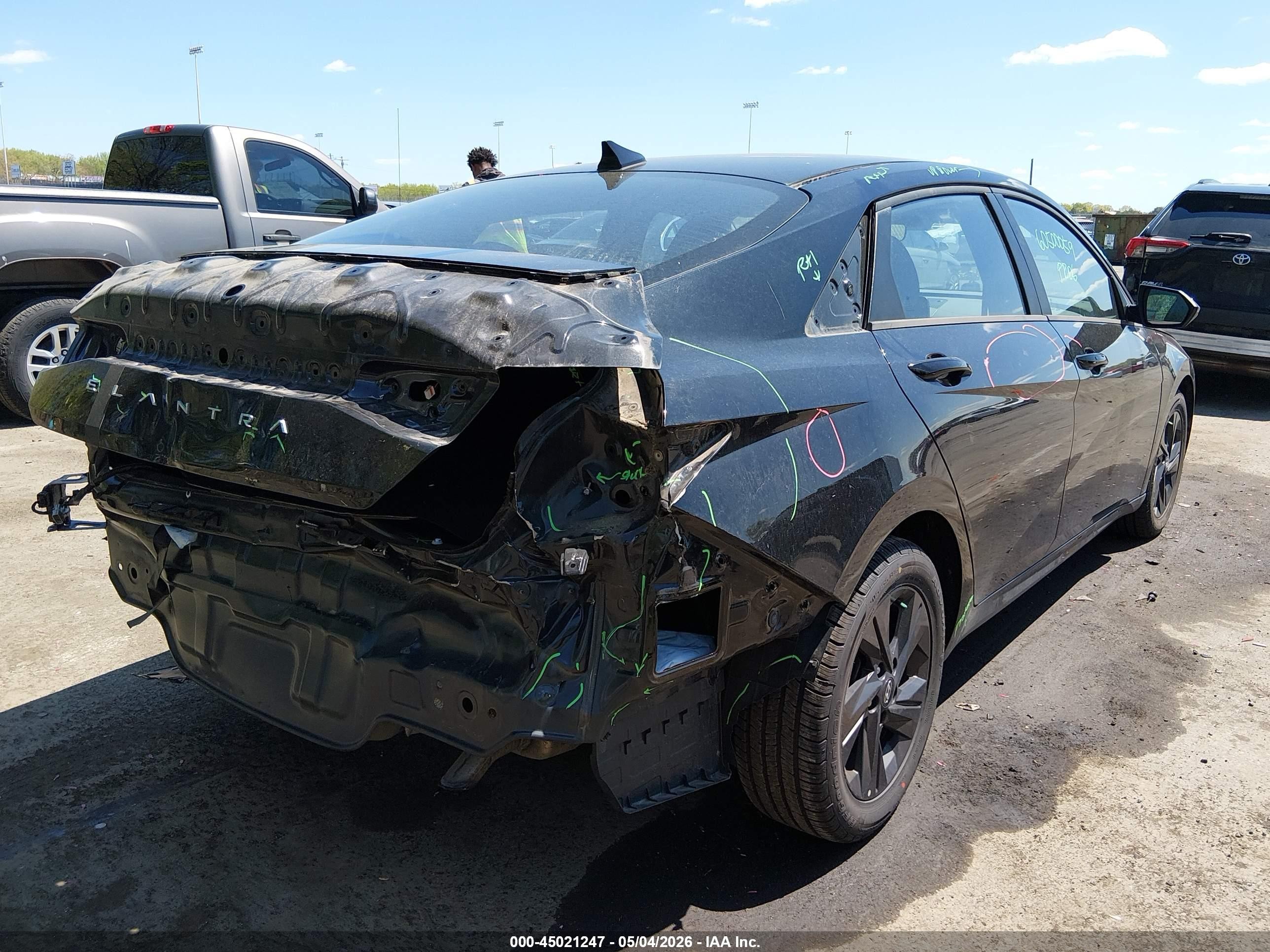 2023 Hyundai Elantra Sel Gray vin: 5NPLM4AG7PH088224