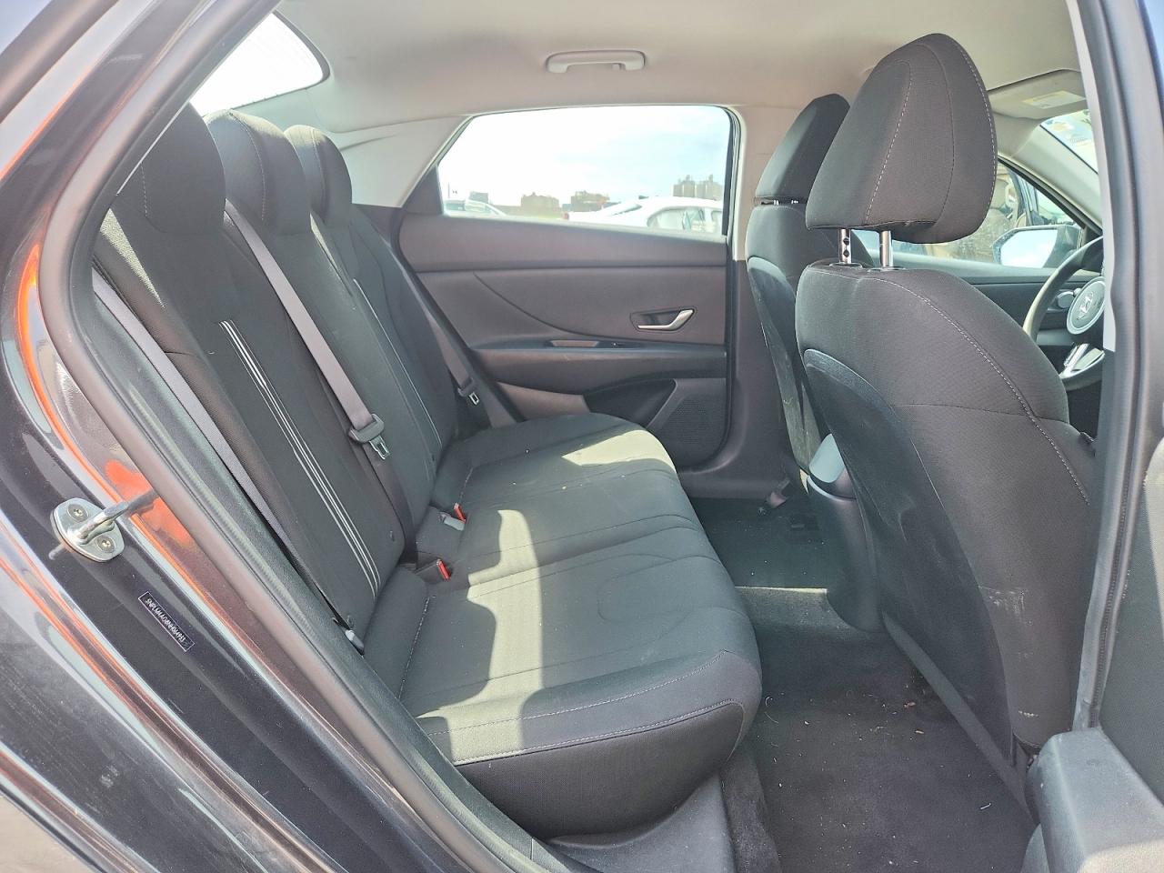 2022 Hyundai Elantra Sel Black vin: 5NPLM4AG8NH064933