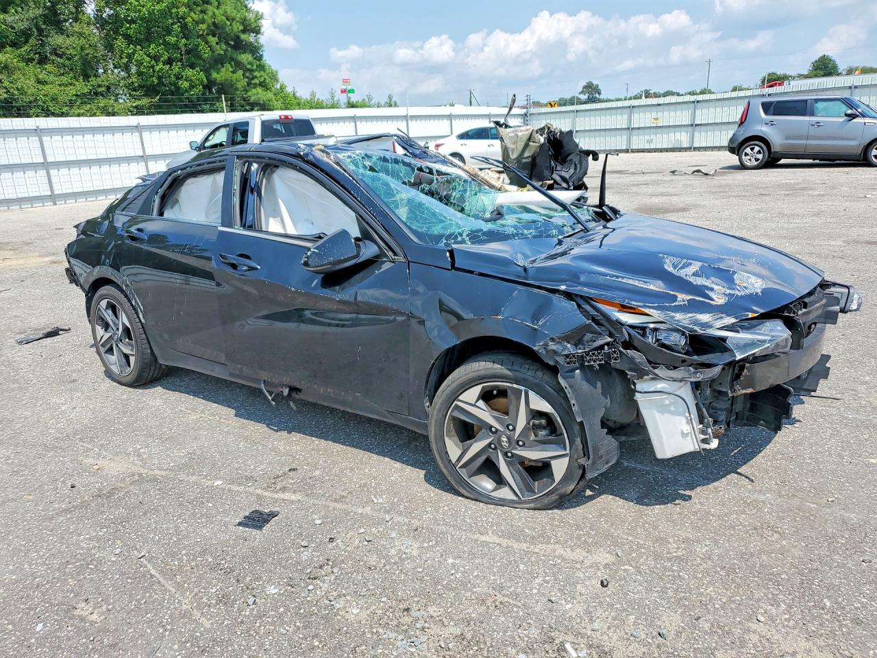 2022 Hyundai Elantra Sel Black vin: 5NPLN4AG0NH069668