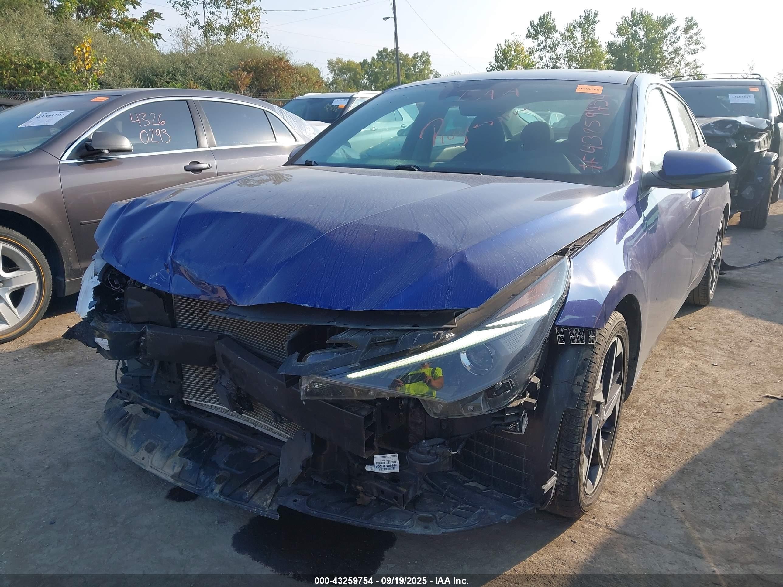 2021 Hyundai Elantra Sel Синий vin: 5NPLN4AG1MH012717